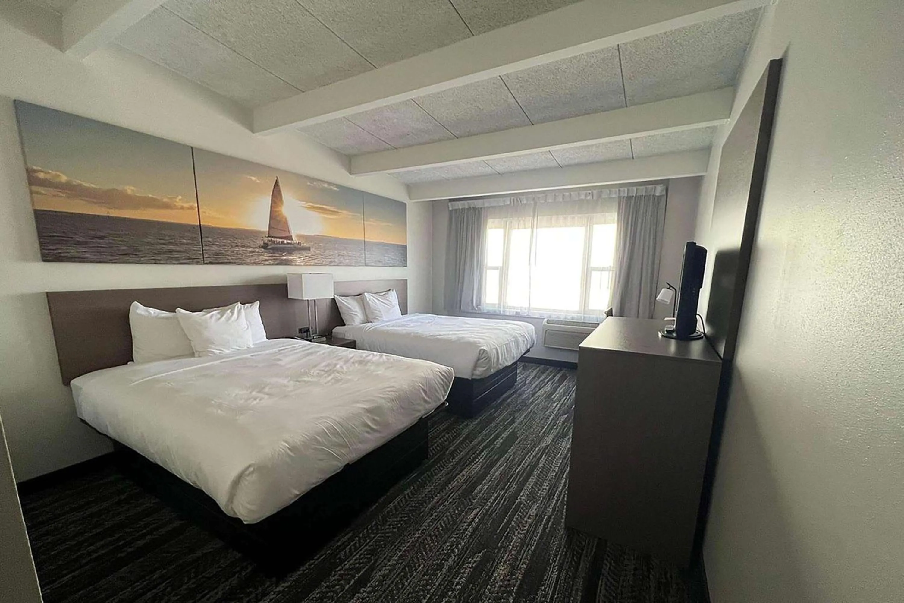 Photo of the whole room in Days Inn by Wyndham Manitowoc