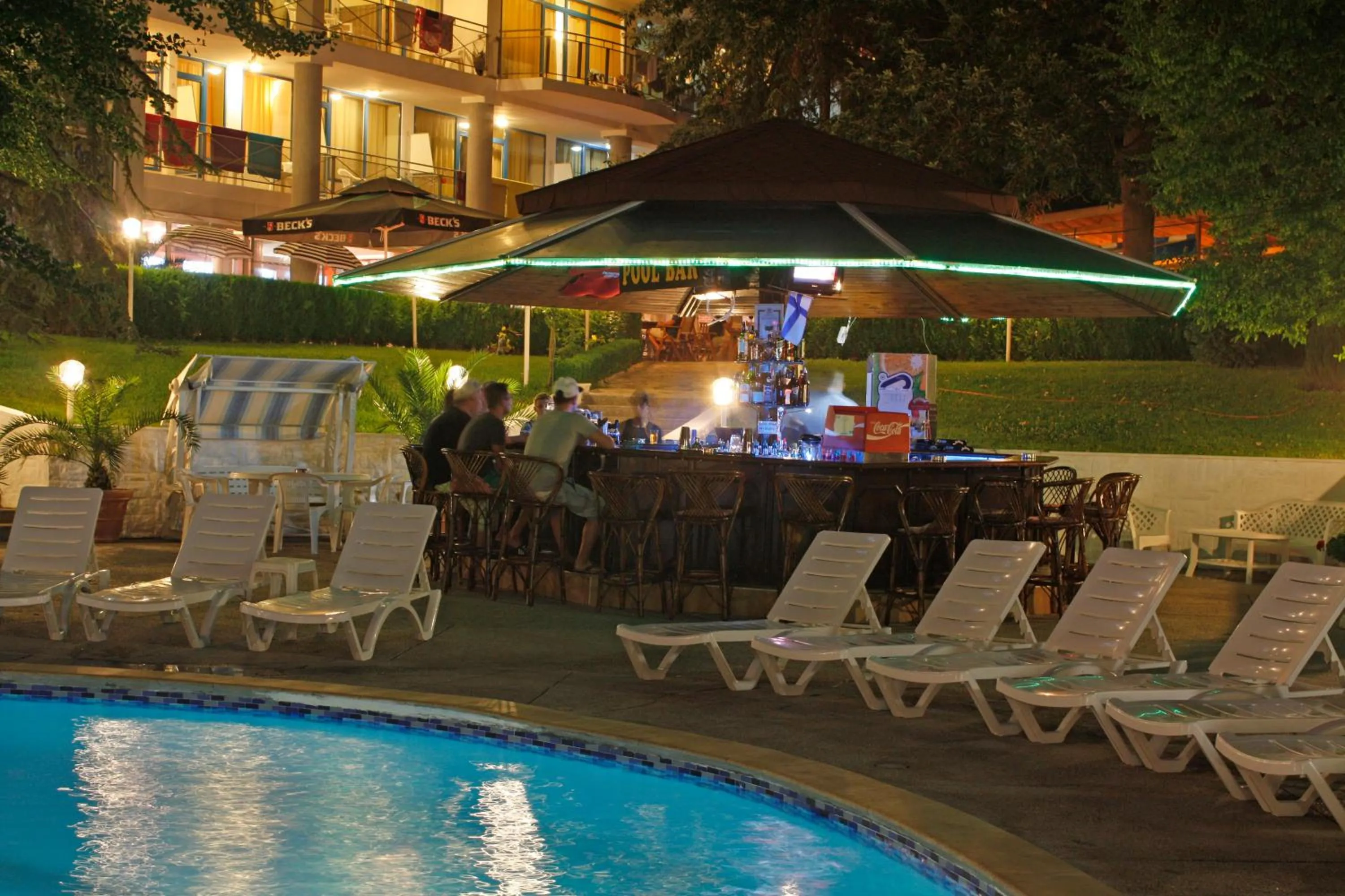 Swimming pool in Park Hotel Perla