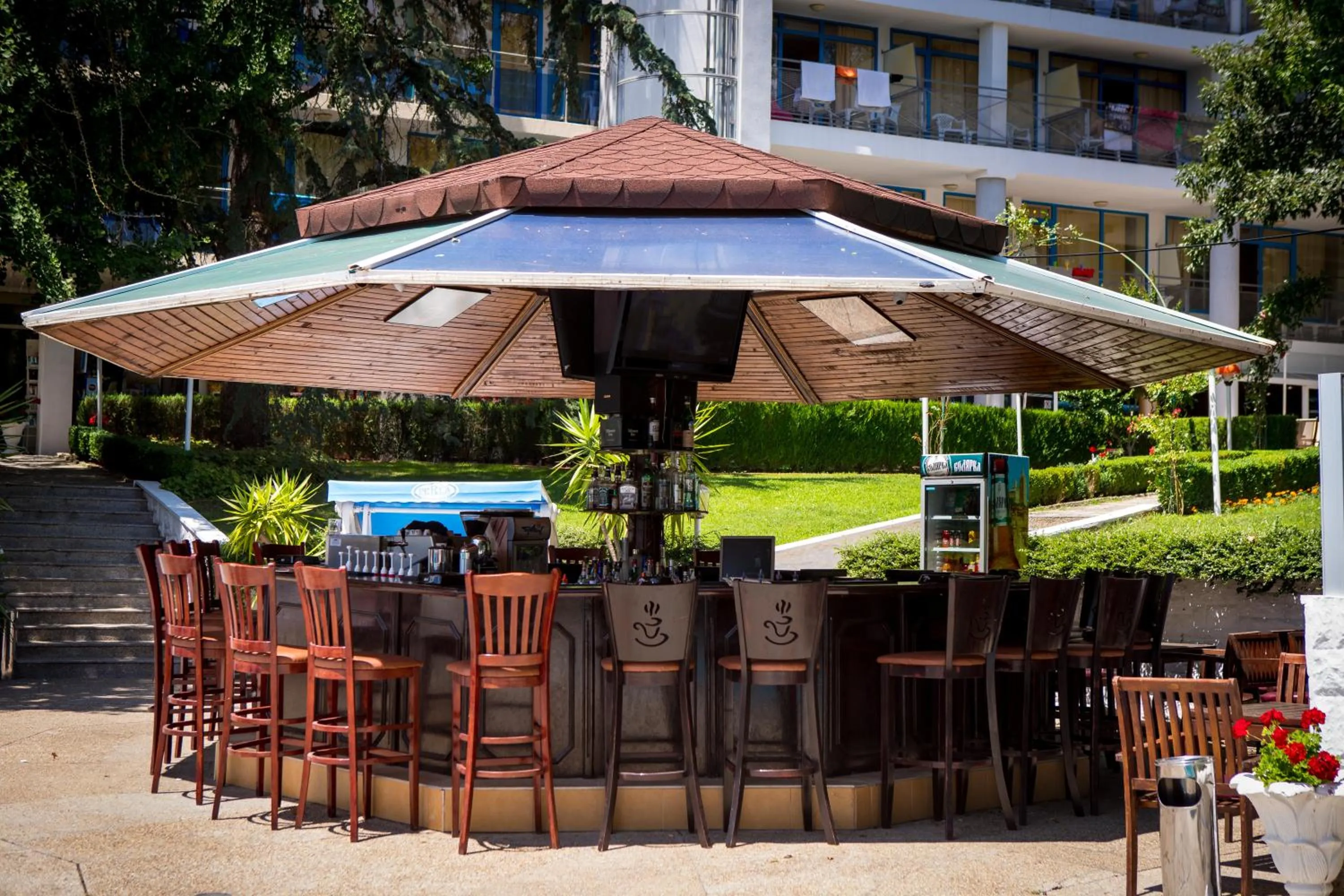 Restaurant/places to eat in Park Hotel Perla