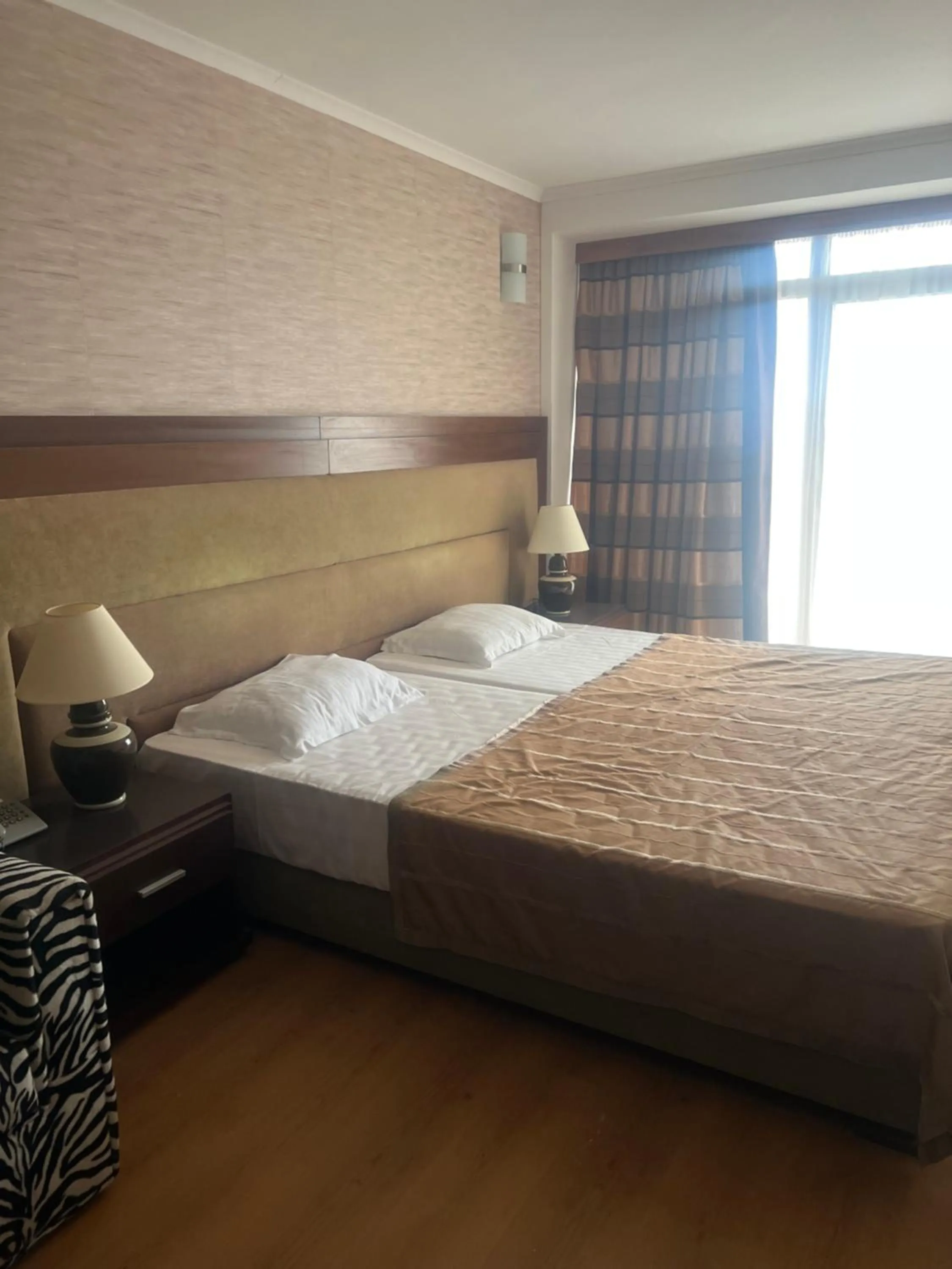 Property building, Bed in Park Hotel Perla