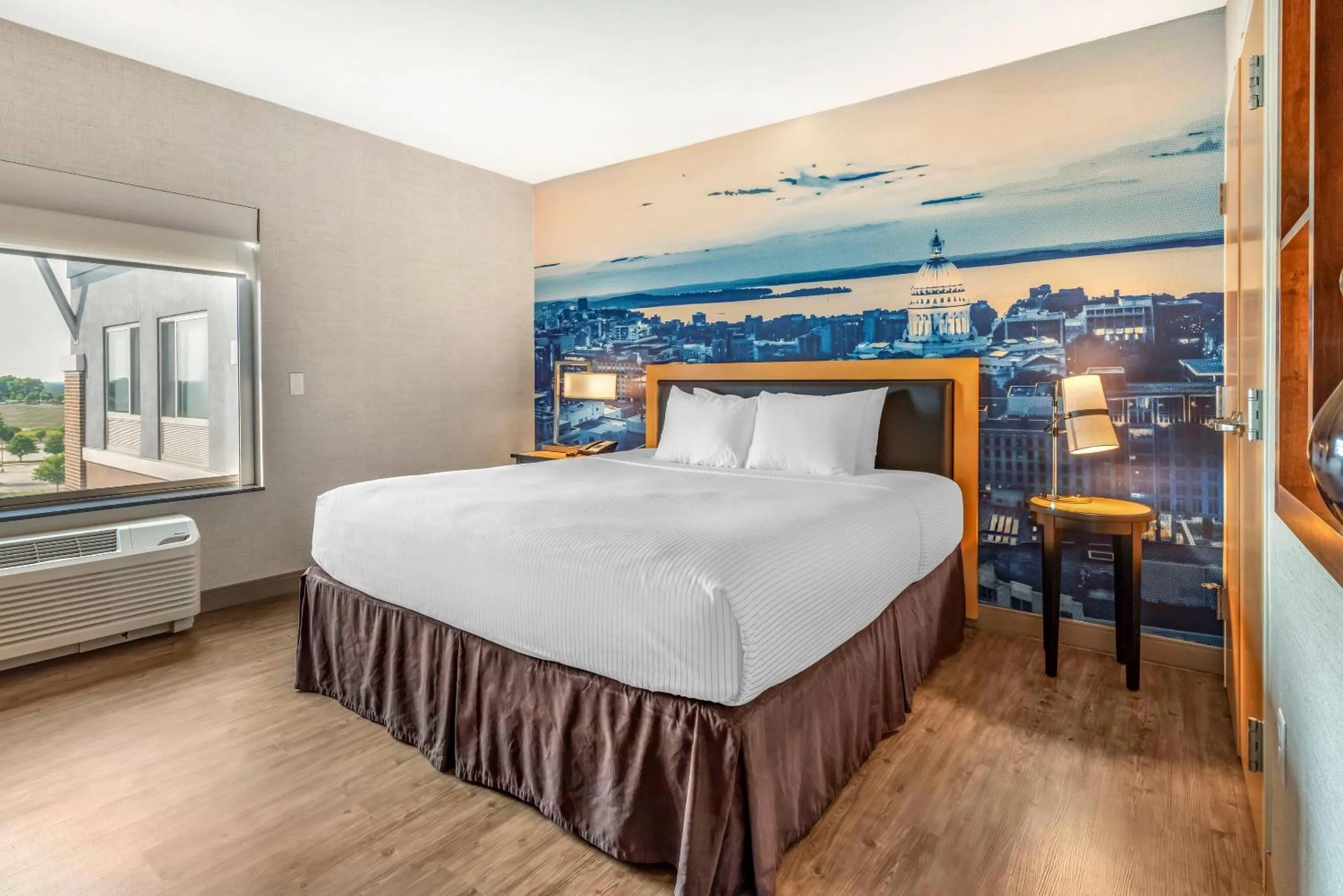 Bed in Cambria Hotel Madison East