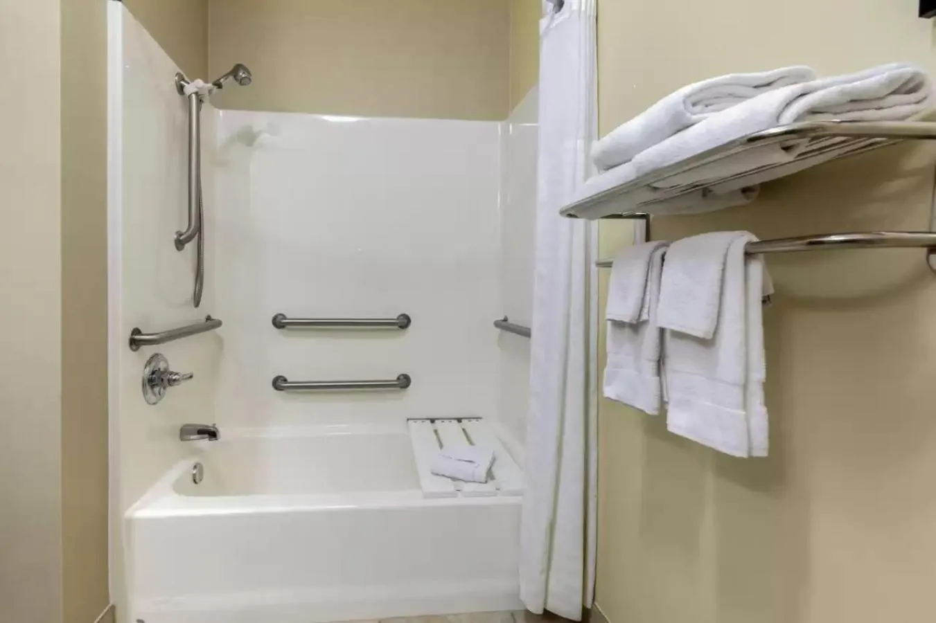 Bathroom in Comfort Inn Plover-Stevens Point