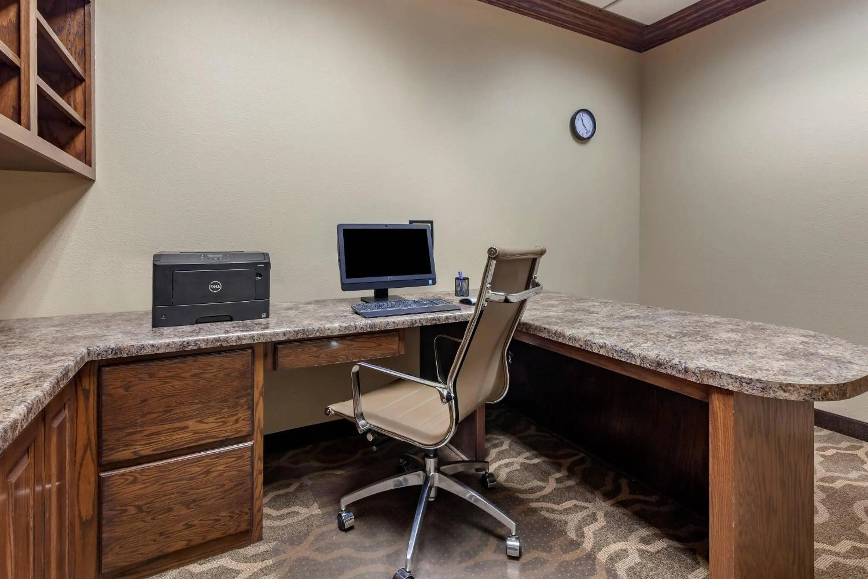 Business facilities in Comfort Suites Oshkosh West