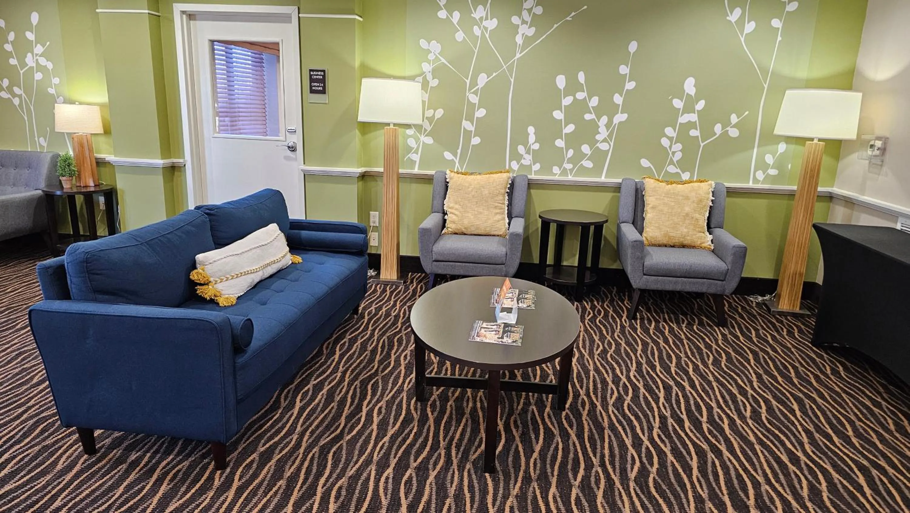 Lobby or reception in Sleep Inn & Suites Milwaukee Airport
