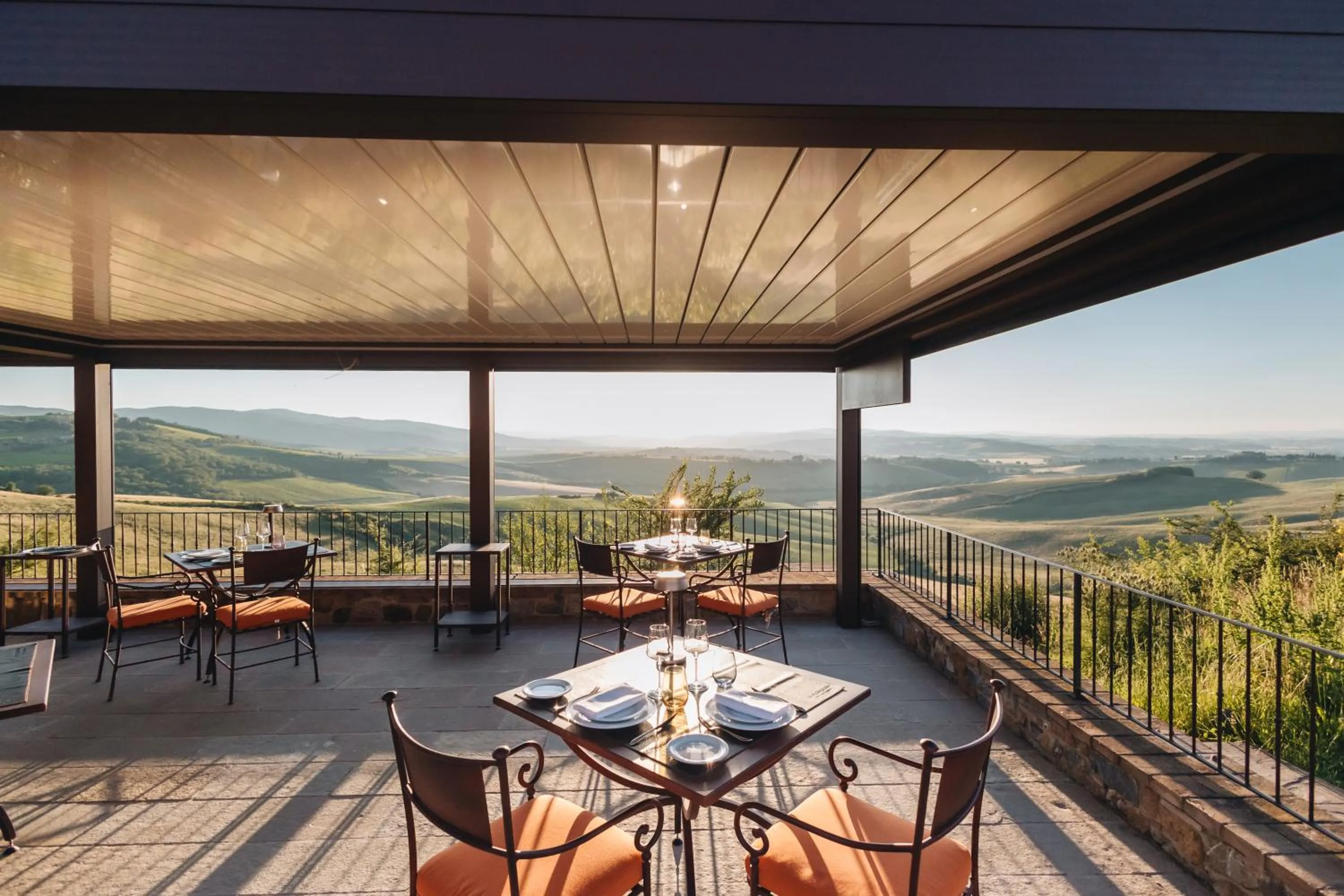 Property building in Capanna Suites