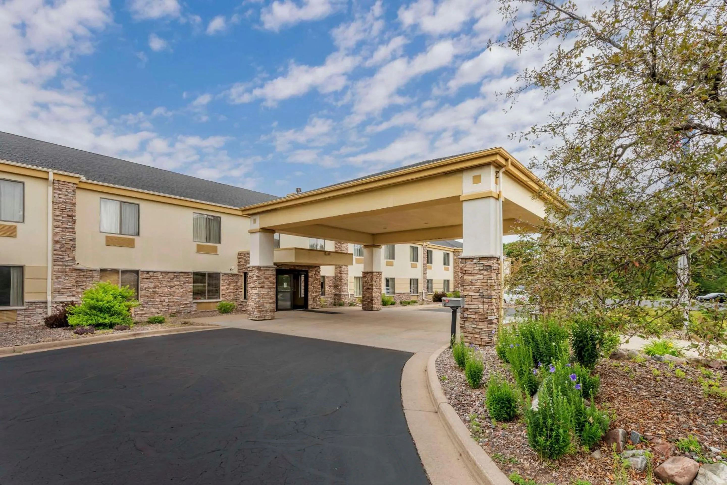 Property building in Comfort Inn & Suites Black River Falls I-94