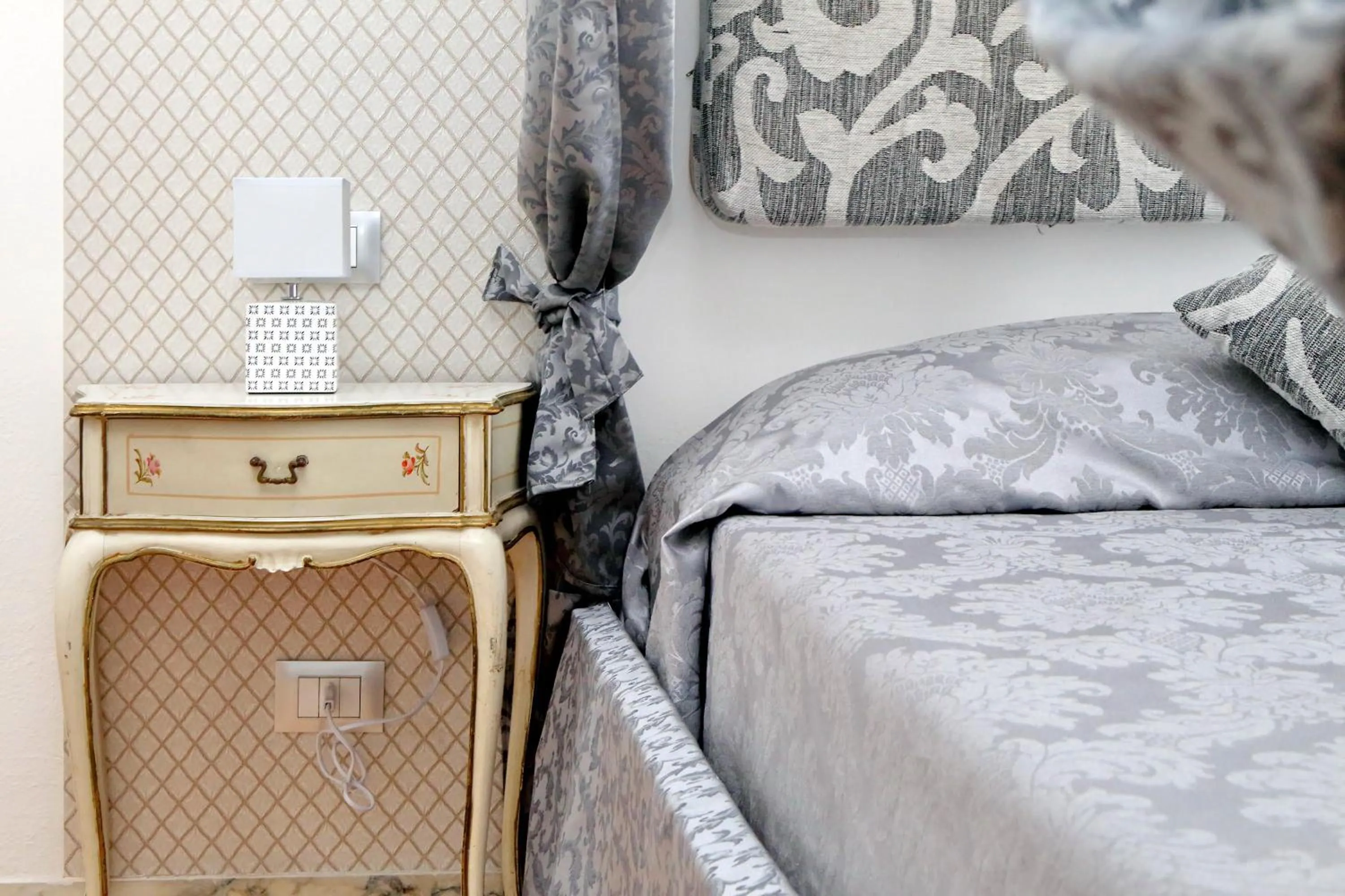 Bedroom in Merulana Suite S.Peter