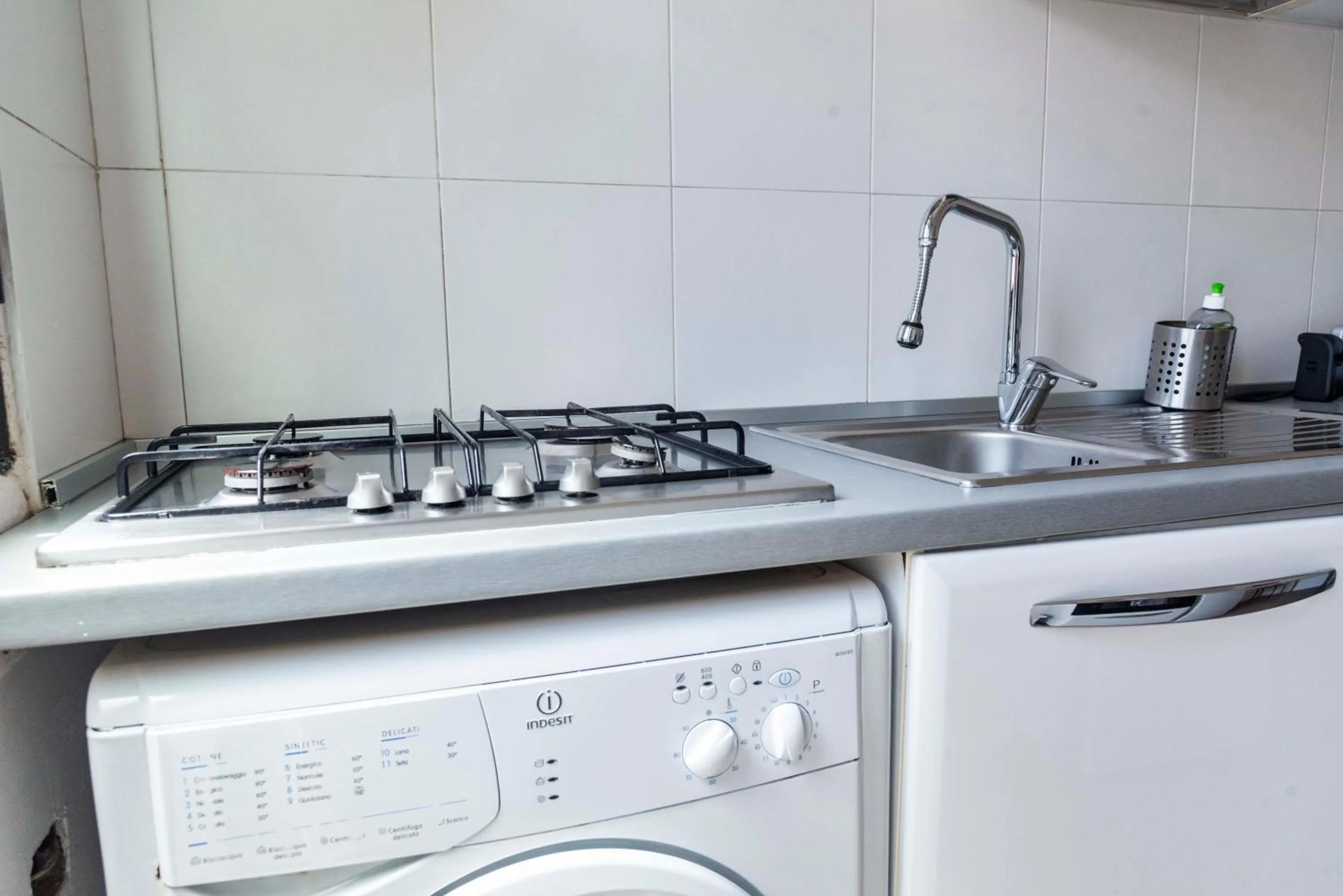 Kitchen or kitchenette in Merulana Suite S.Peter