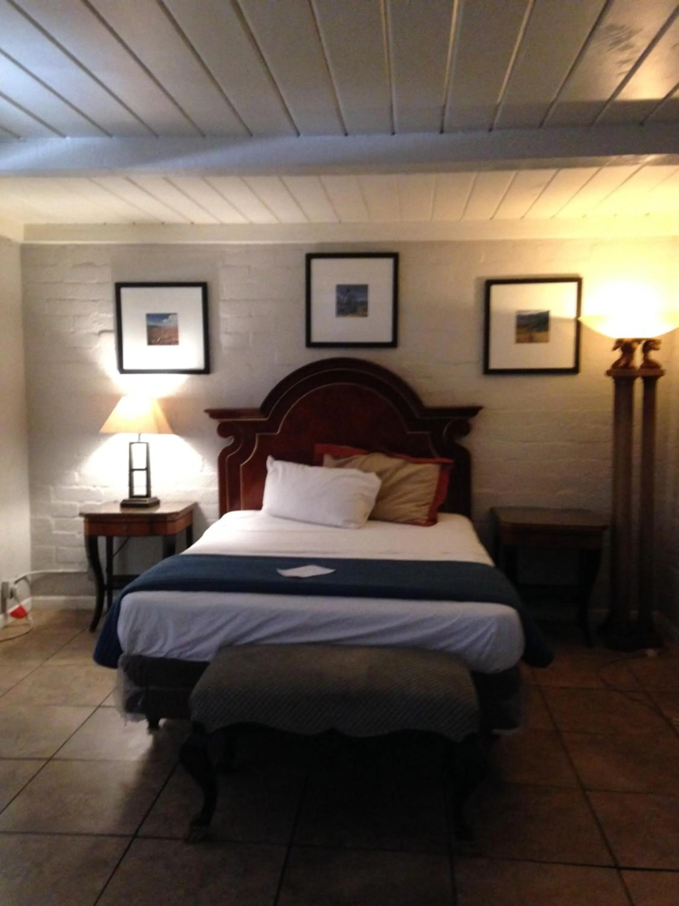 Bed in Sterling Gardens