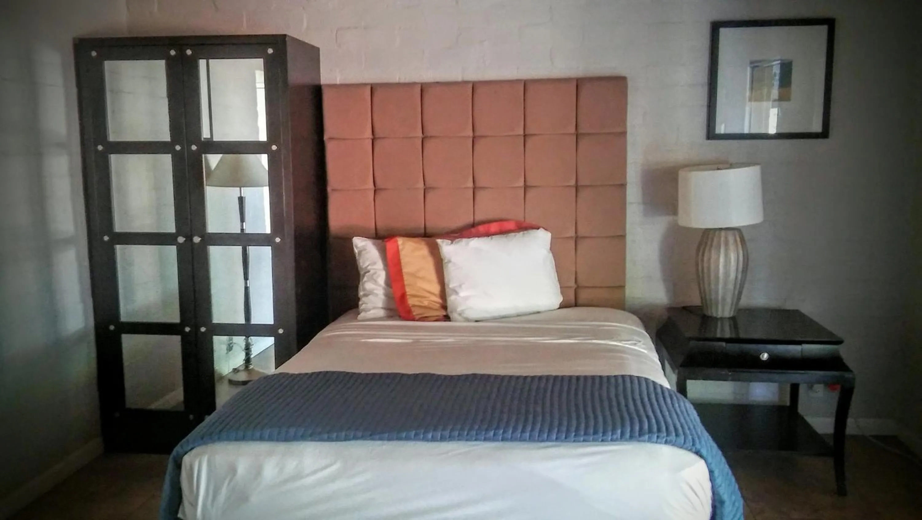 Bed in Sterling Gardens