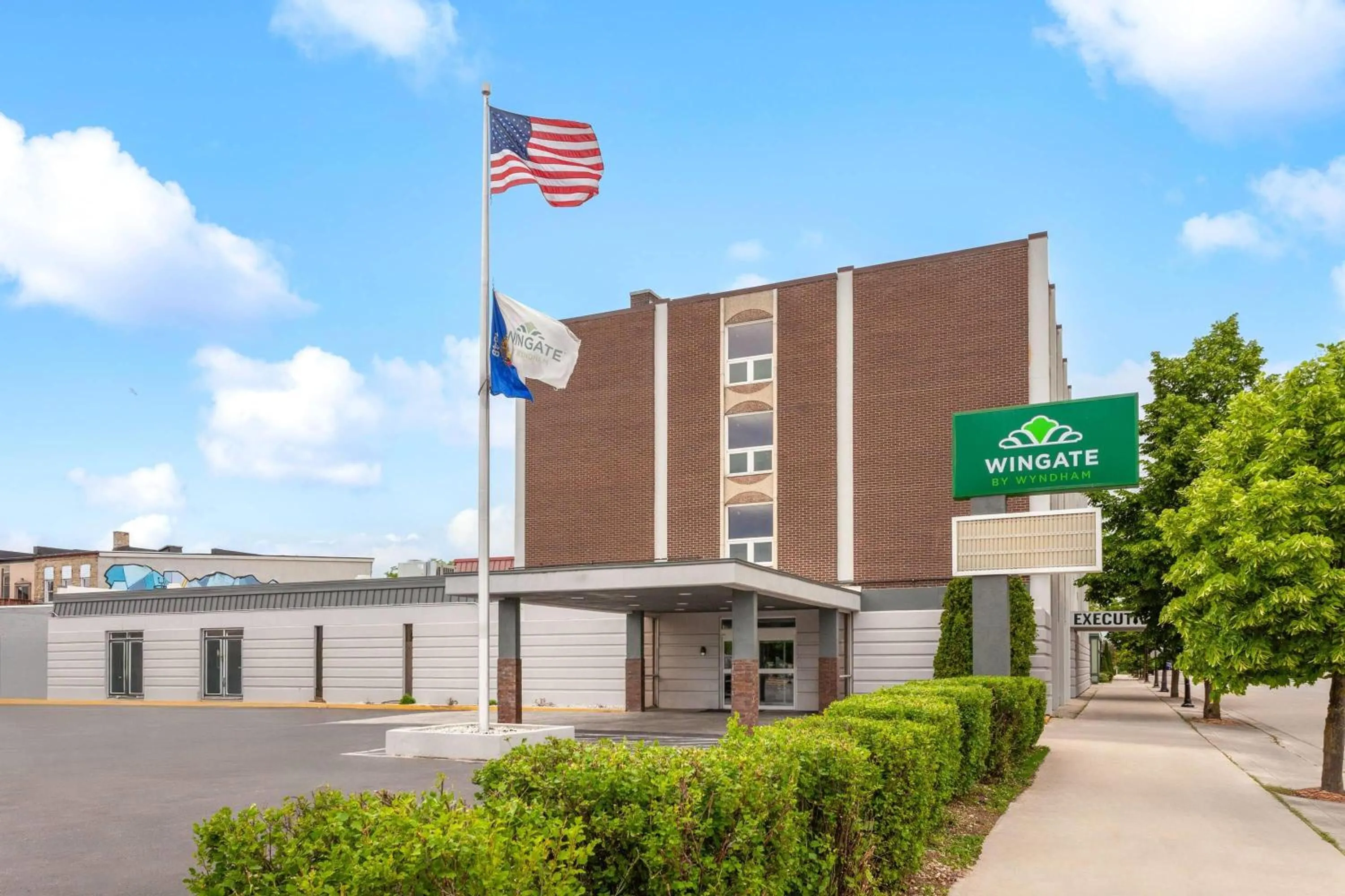 Property building in Wingate by Wyndham Sheboygan