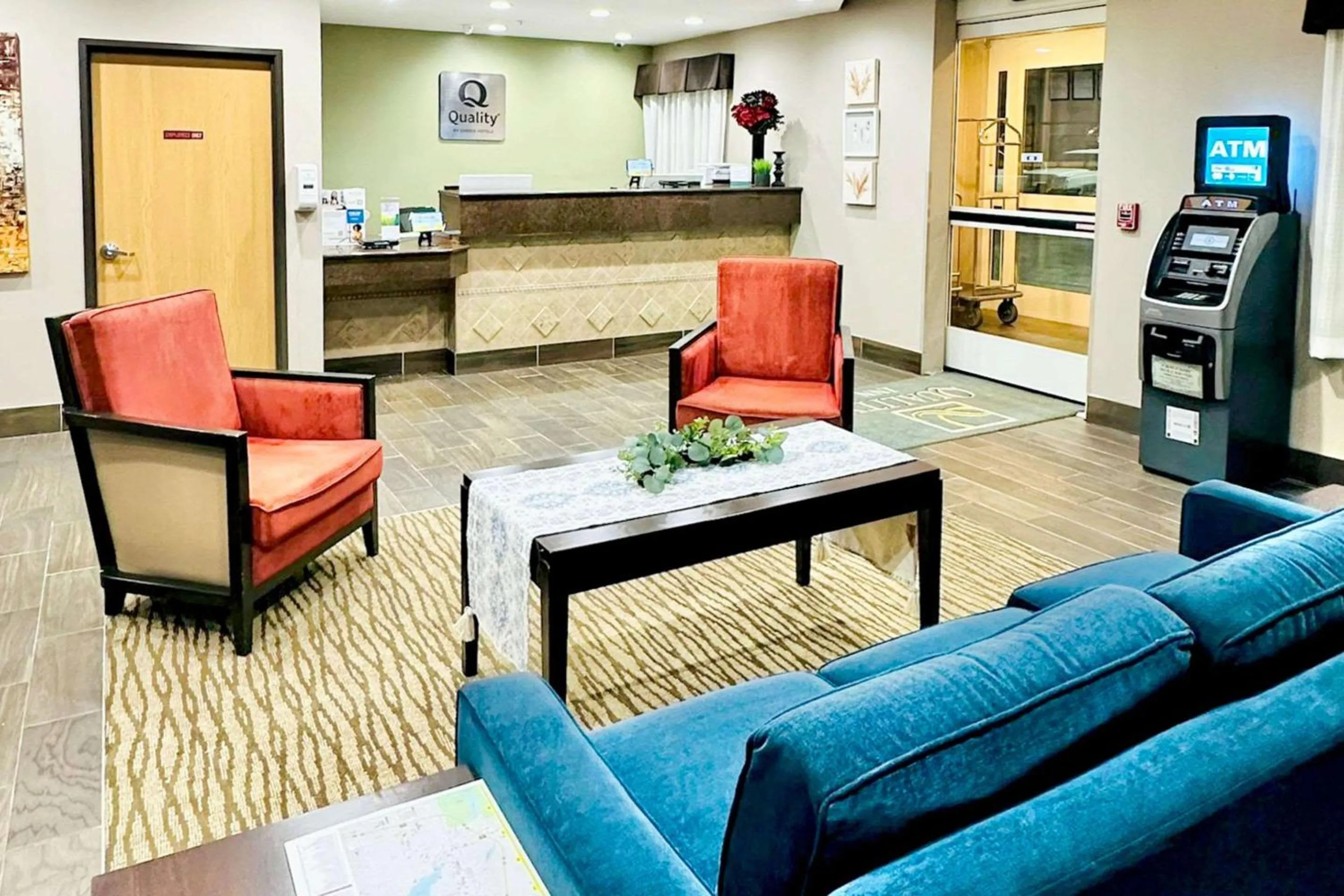 Lobby or reception in Quality Inn & Suites Wisconsin Dells Downtown - Waterparks Area