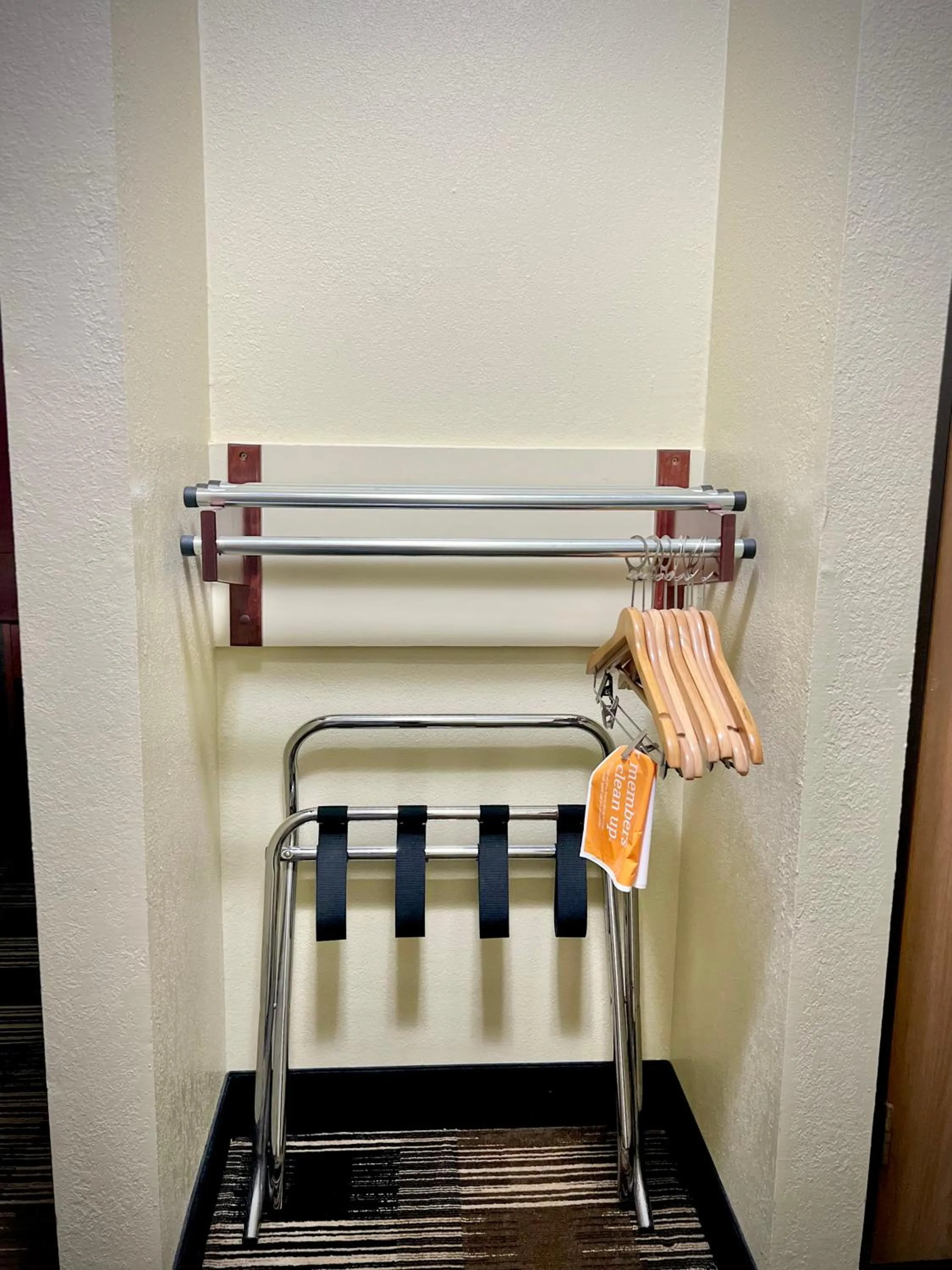 Bedroom in Quality Inn & Suites Wisconsin Dells Downtown - Waterparks Area