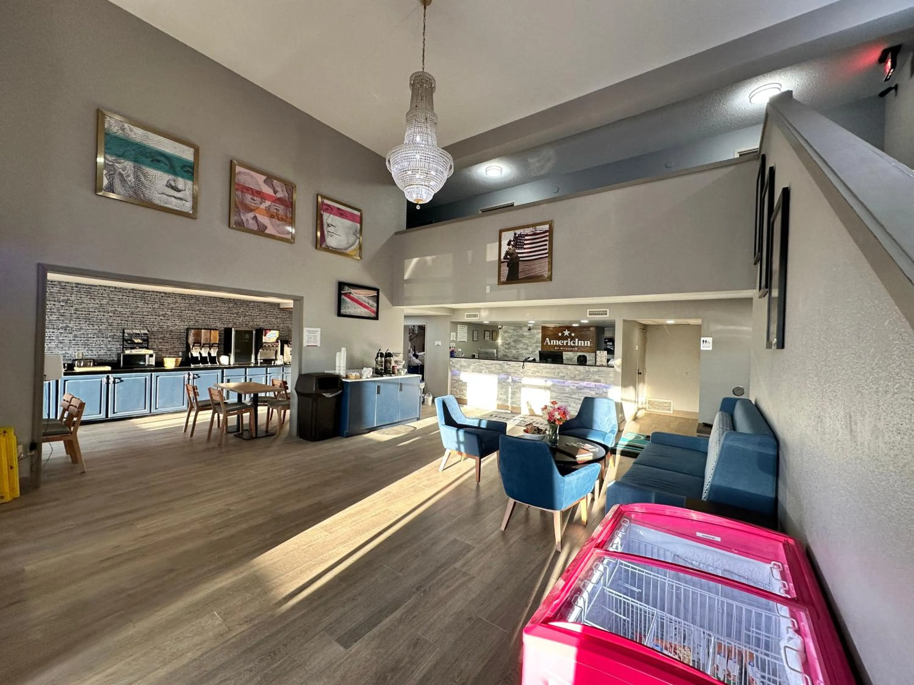 AmericInn by Wyndham Reedsburg