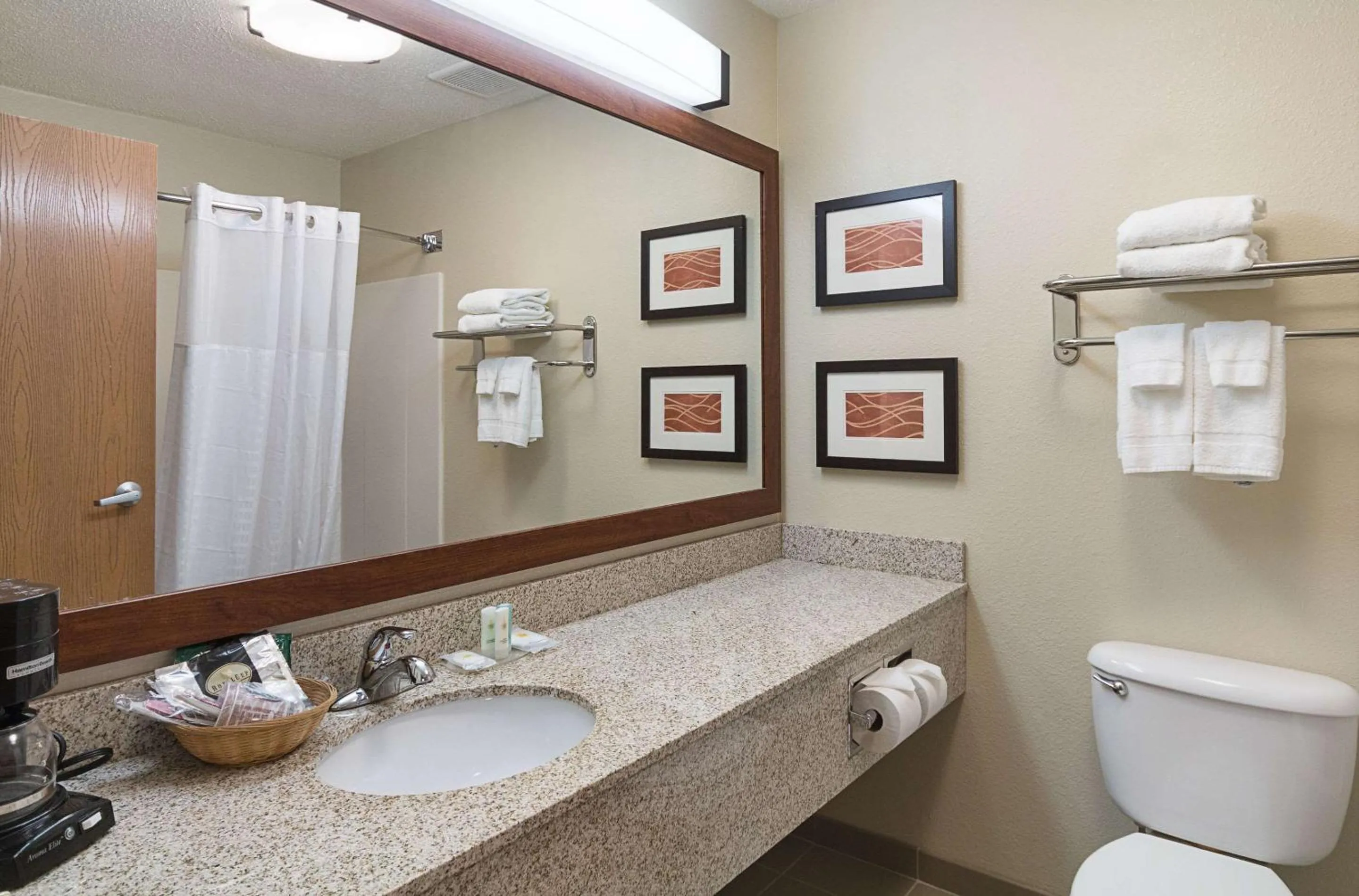 Bathroom in Comfort Inn Barboursville near Huntington Mall area
