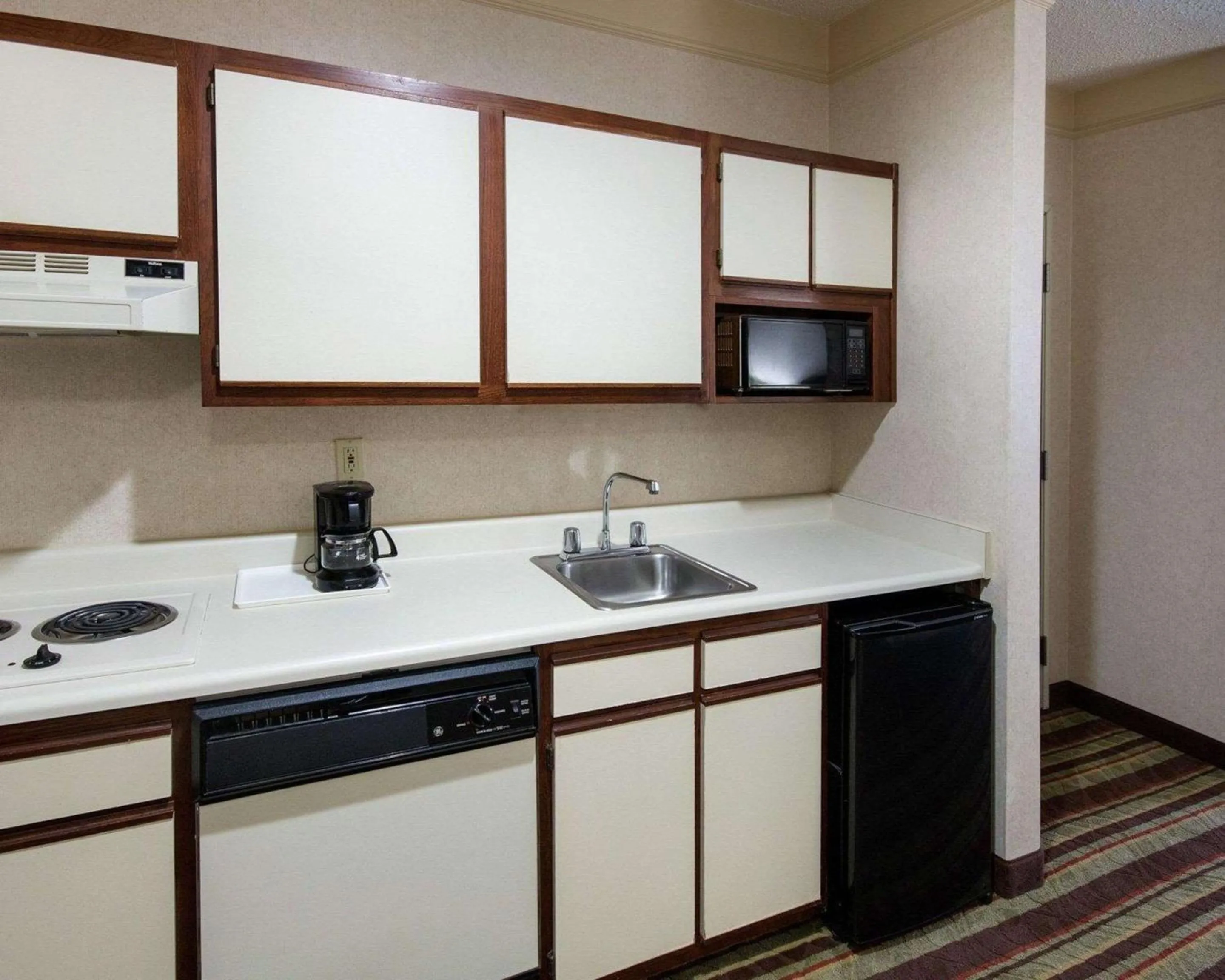 Bedroom in Comfort Suites Parkersburg South