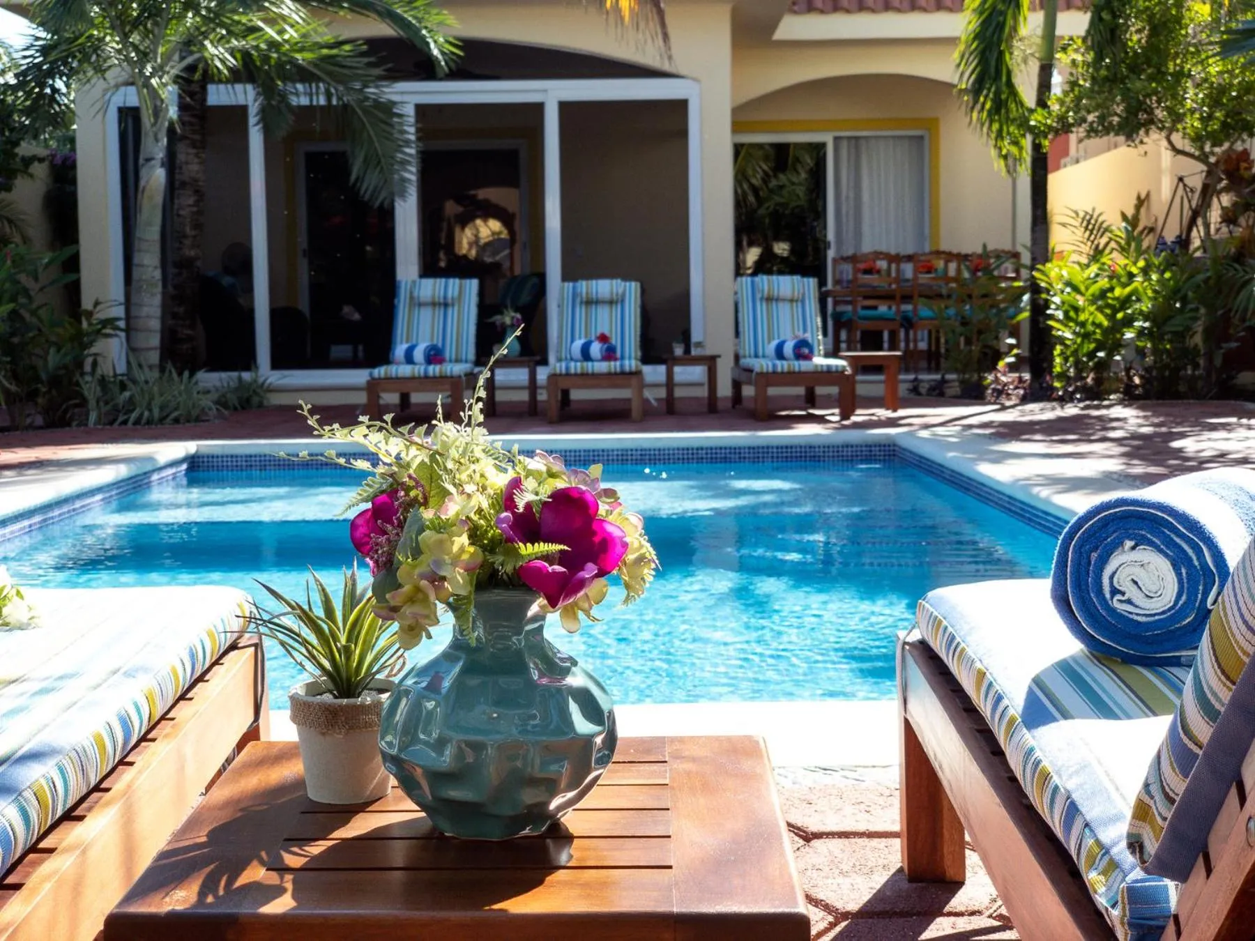 Patio in Casa Zarah - Hacienda Family Home - Pool and 2-Block to Beach