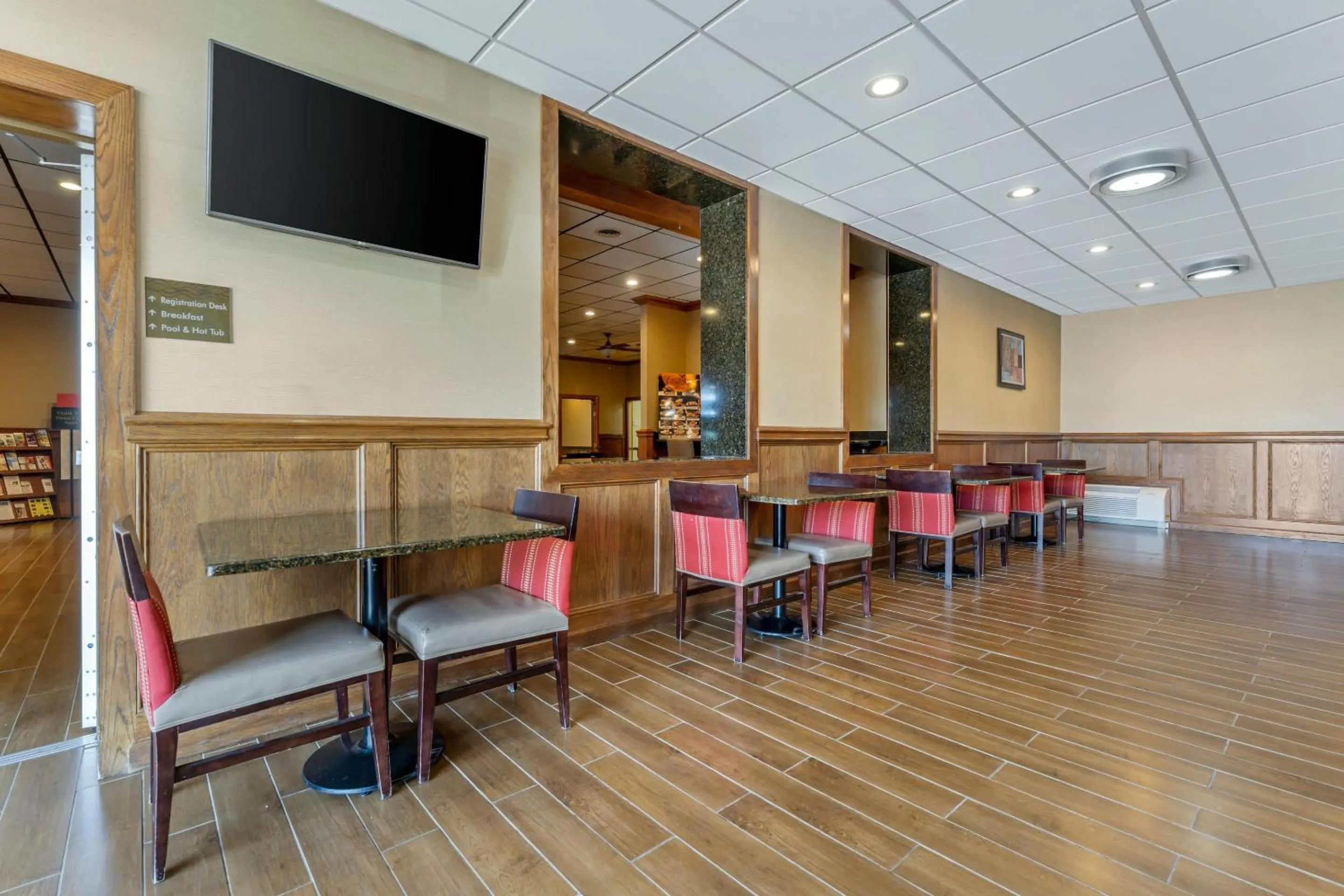 Other in Comfort Inn & Suites Triadelphia - Wheeling