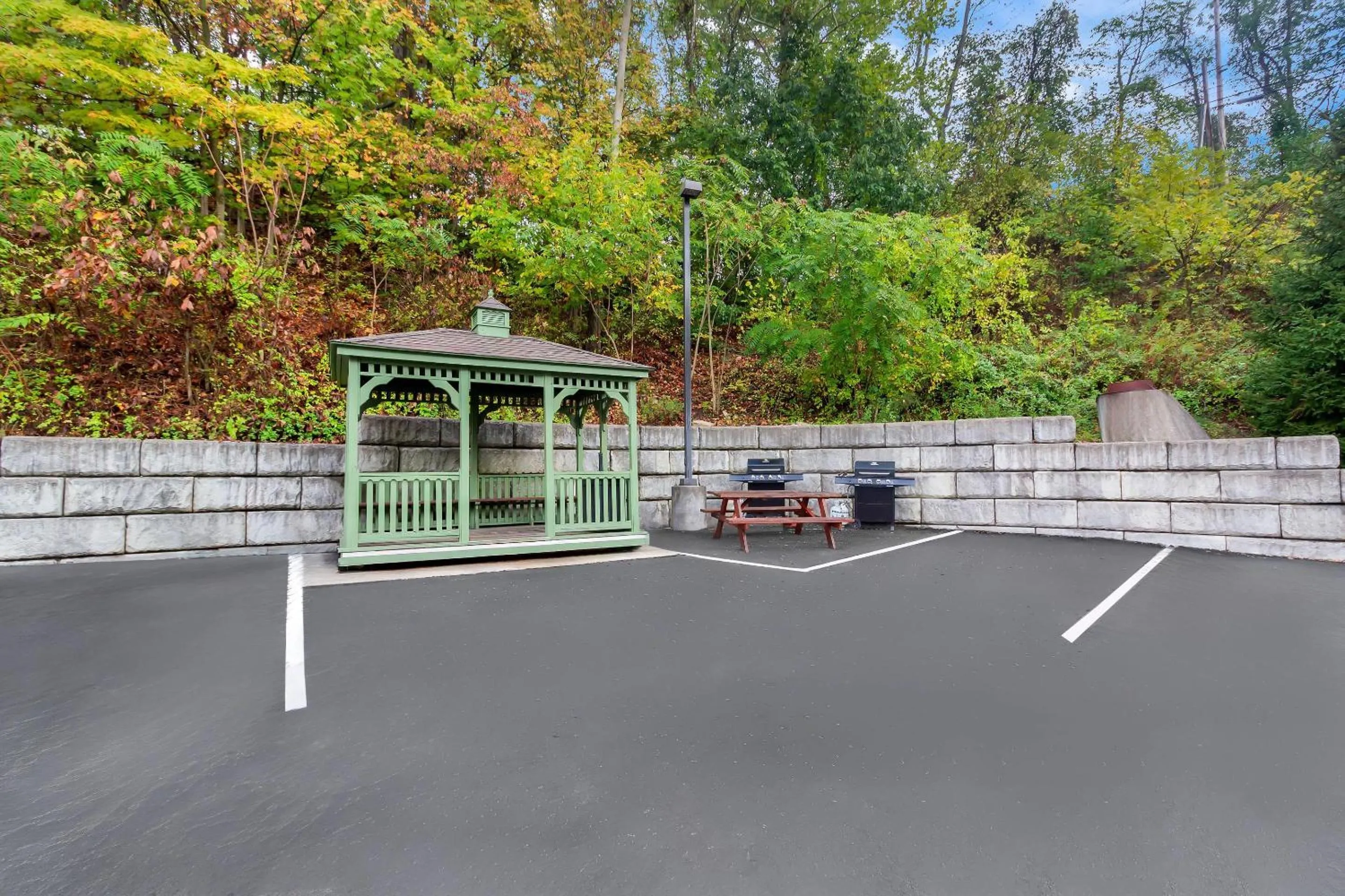 Property building in Suburban Studios Morgantown