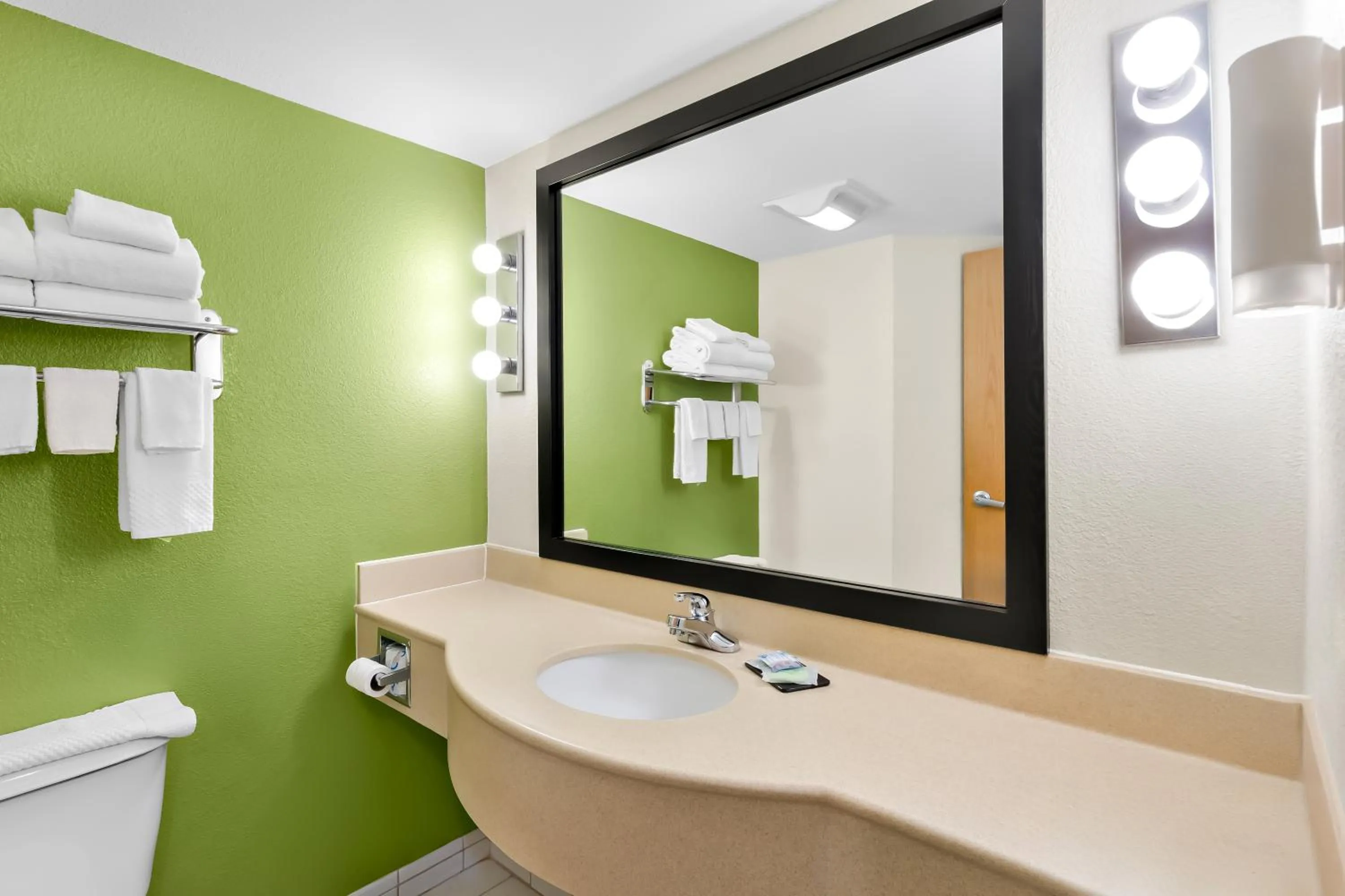 Bathroom in Sleep Inn & Suites Princeton I-77