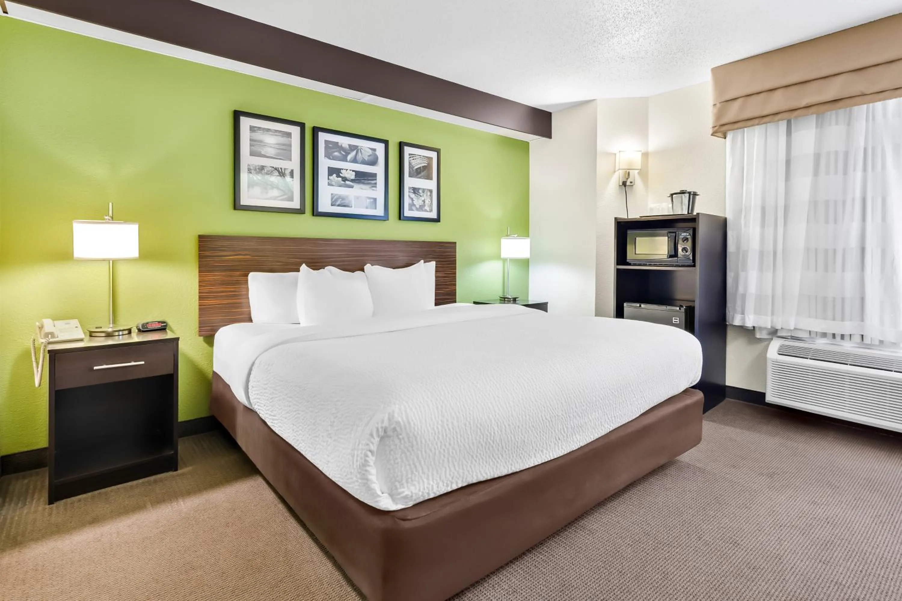 Bedroom, Bed in Sleep Inn & Suites Princeton I-77