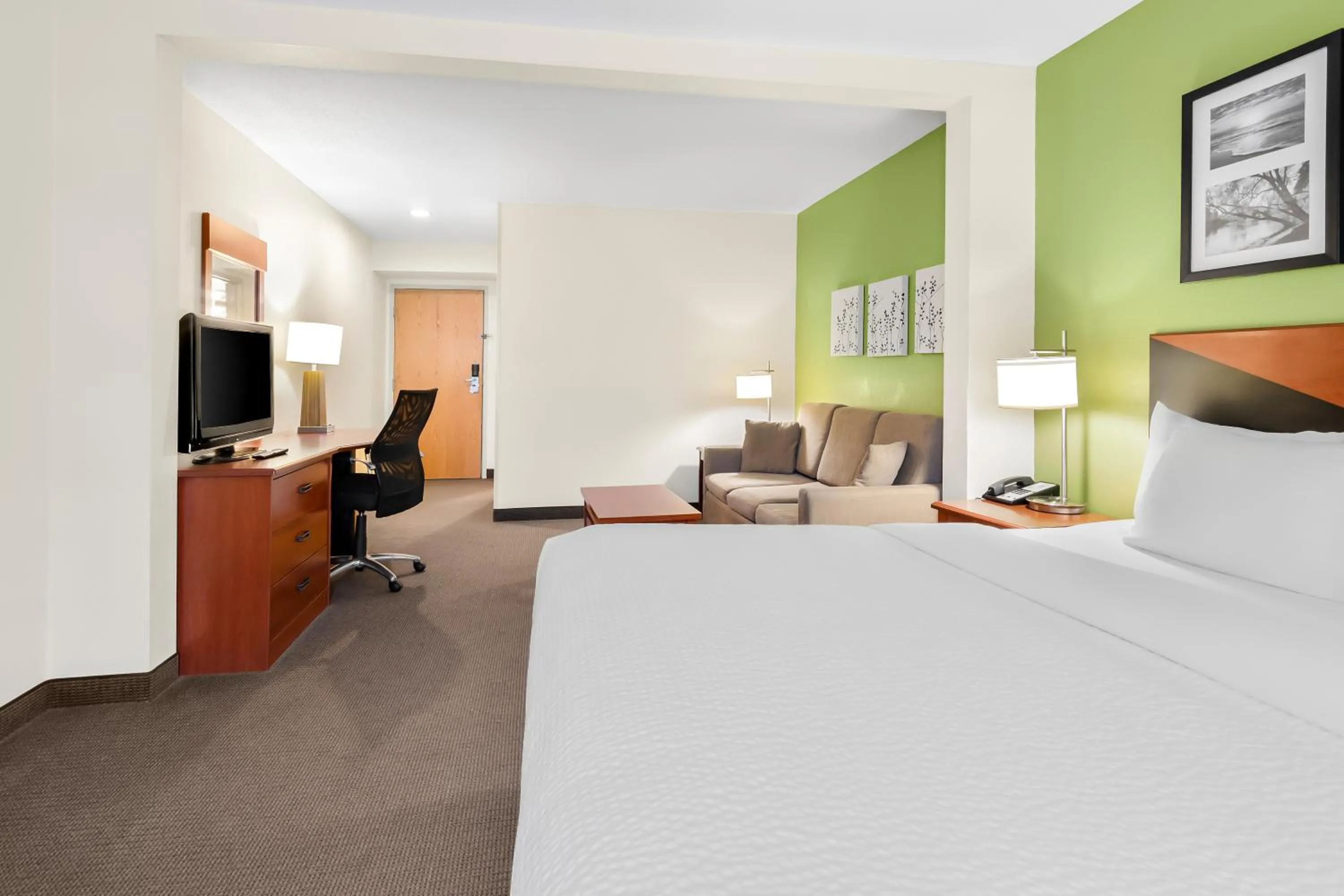 Bedroom, Bed in Sleep Inn & Suites Princeton I-77