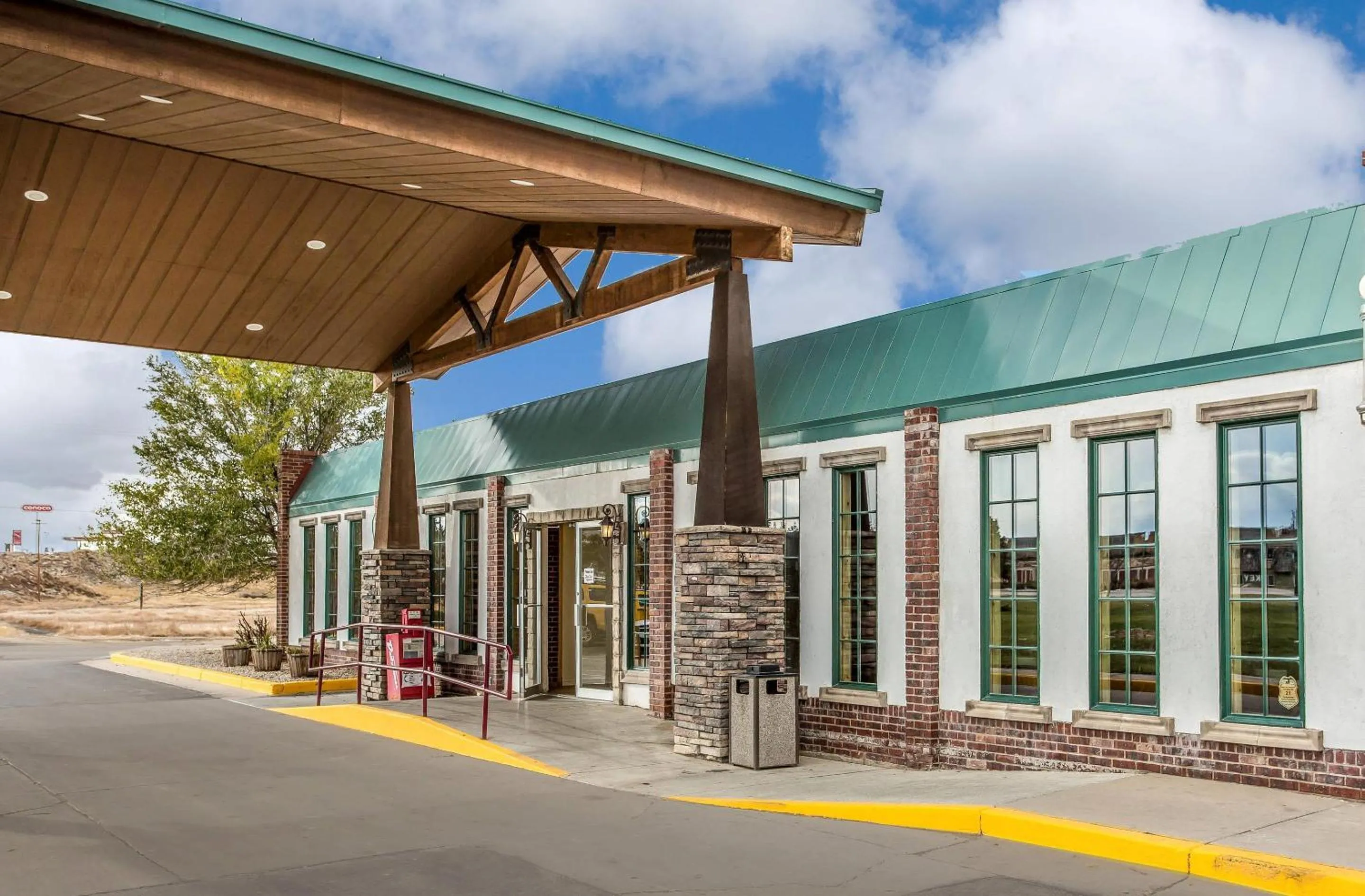 Property building in Econo Lodge Rawlins