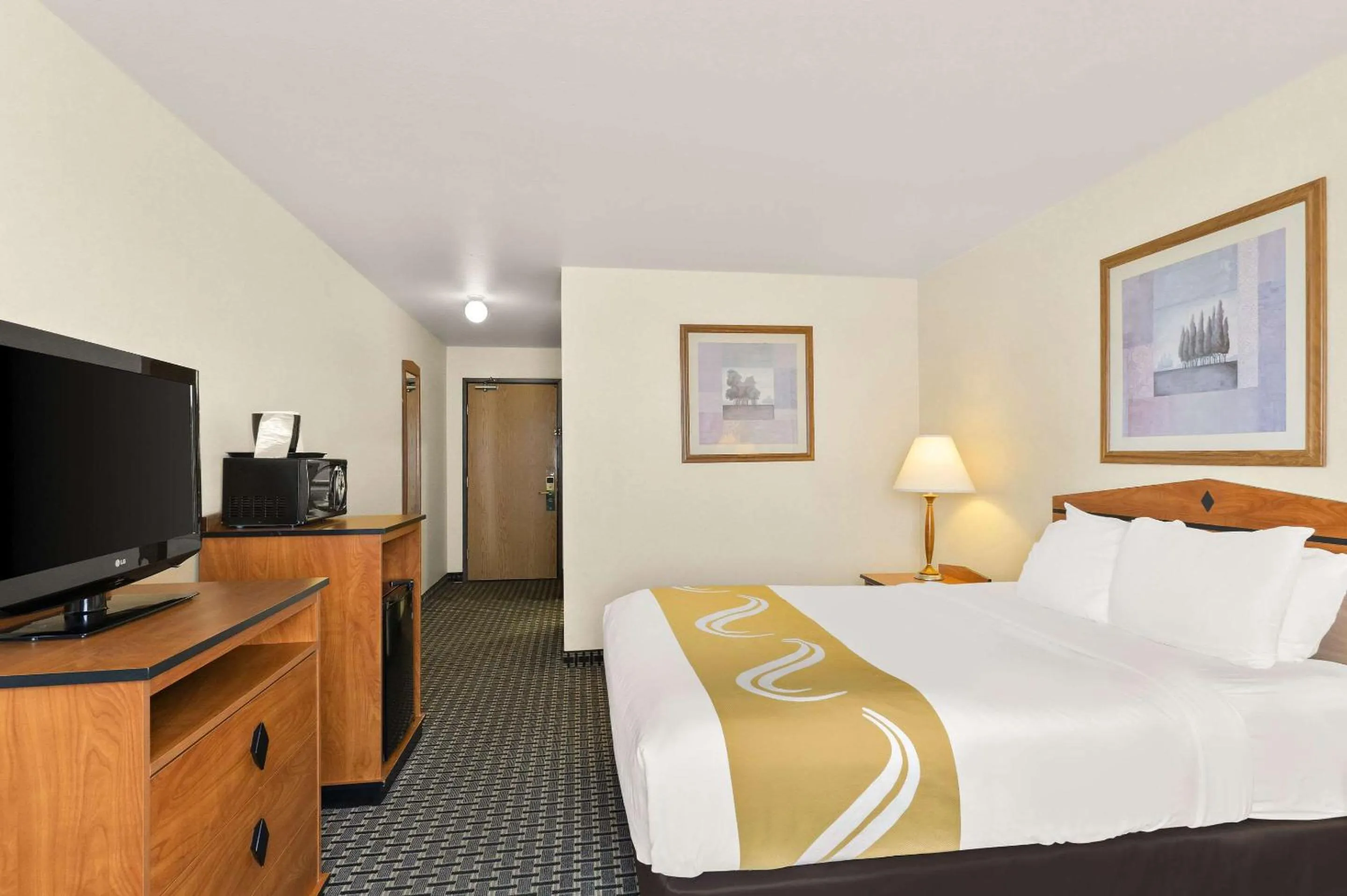 Bedroom, Bed in Quality Inn Cheyenne I-25 South