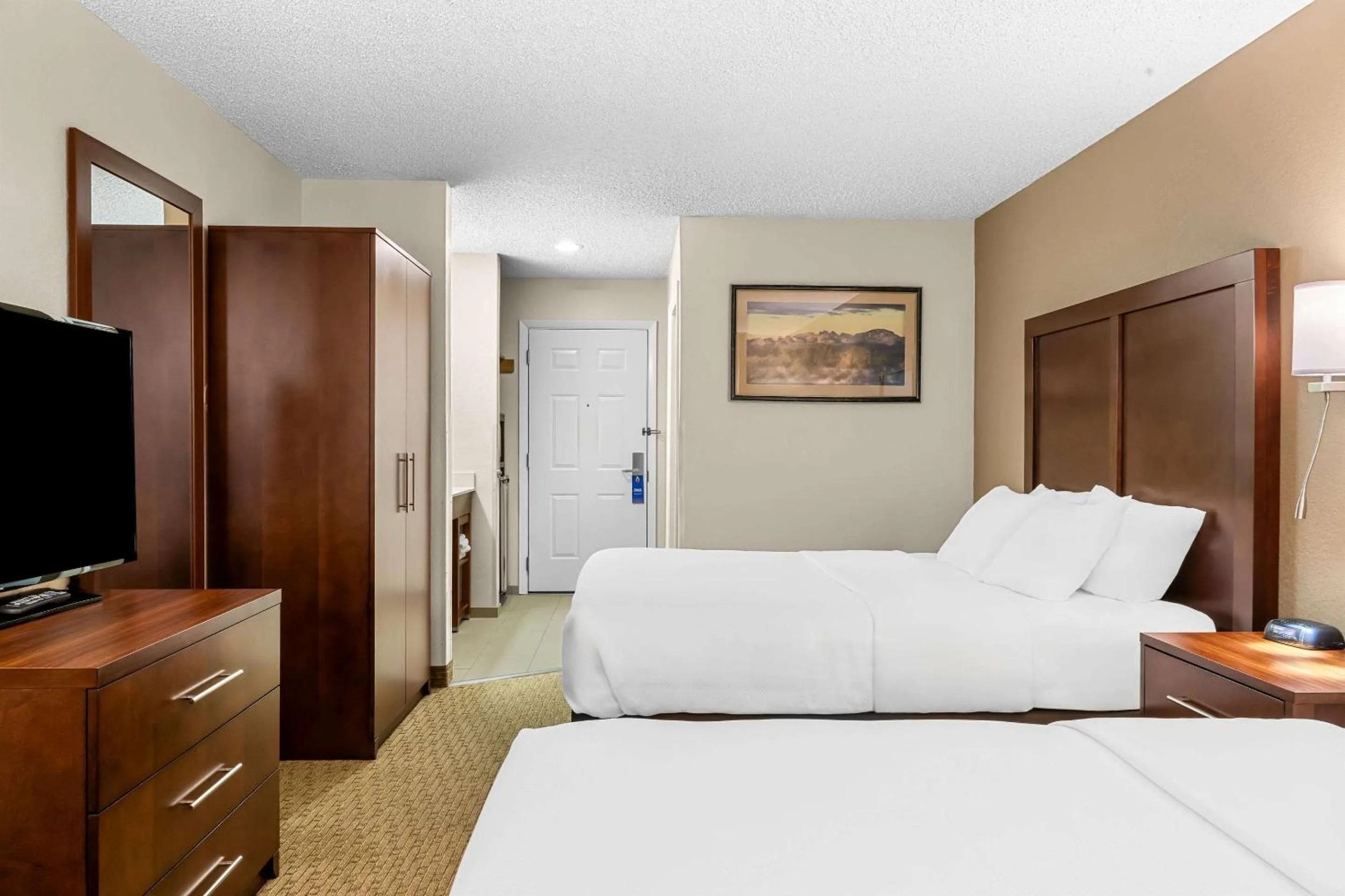 Bedroom, Bed in Comfort Inn Worland Hwy 16 to Yellowstone