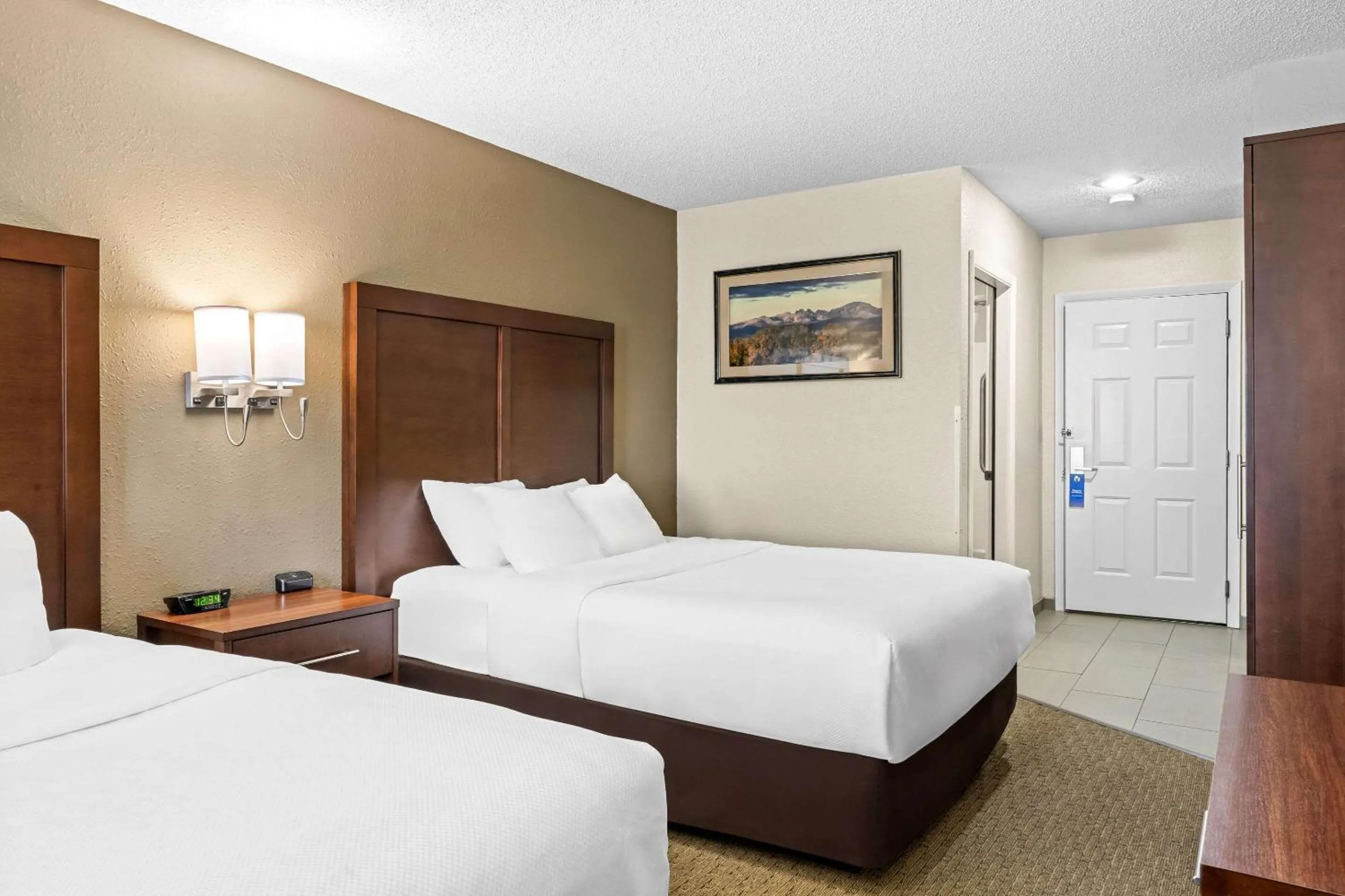 Bedroom, Bed in Comfort Inn Worland Hwy 16 to Yellowstone