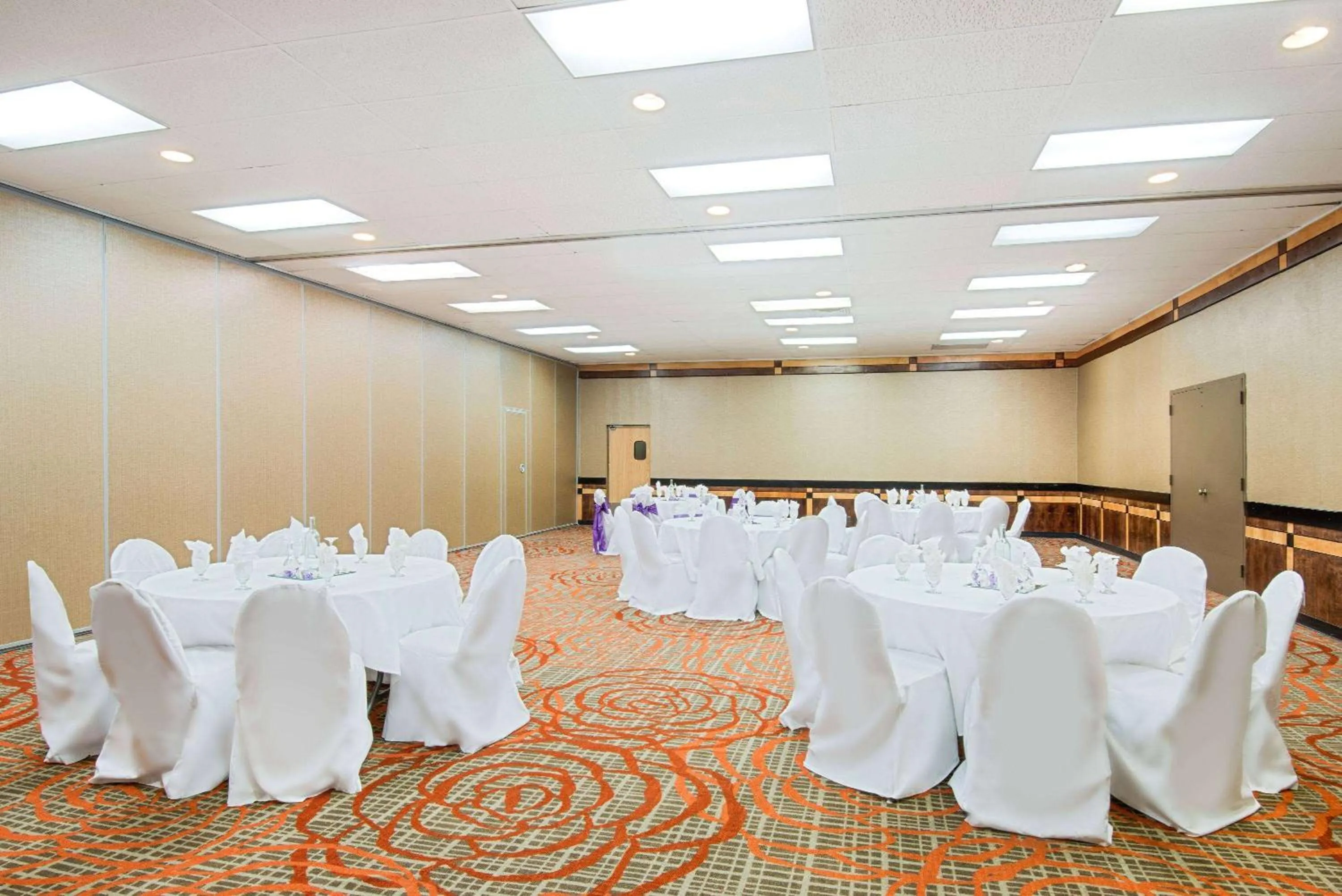 Meeting/conference room in Red Lion Hotel Gillette