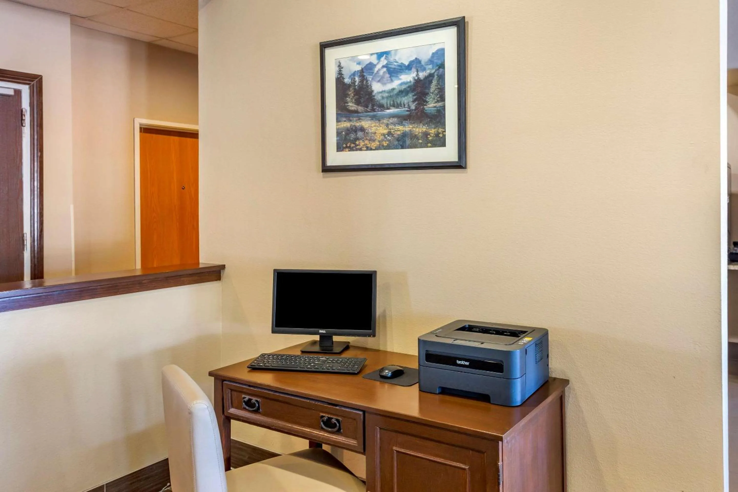 On site in Comfort Inn Evanston I-80