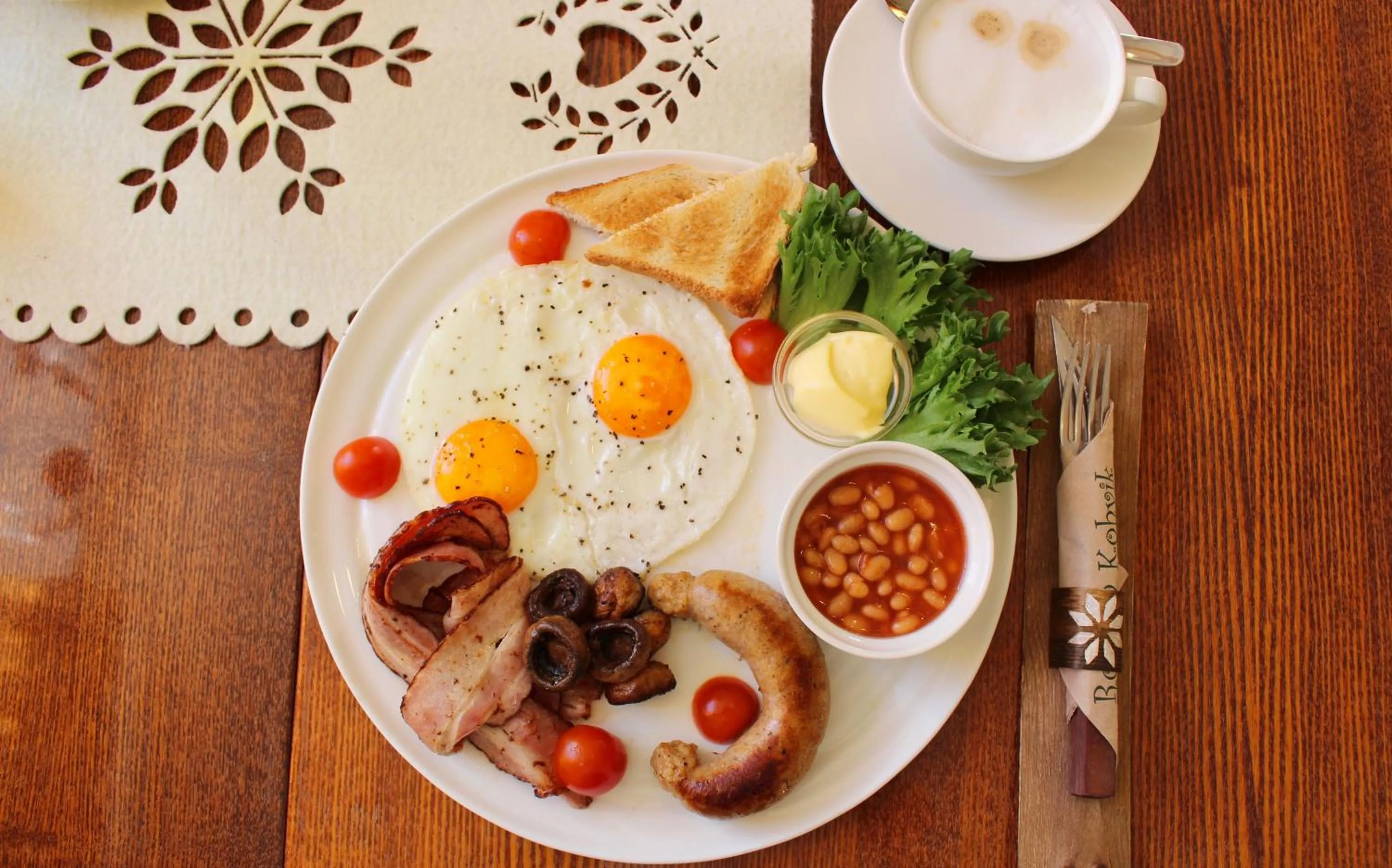 Breakfast in Rohuaia Apartments