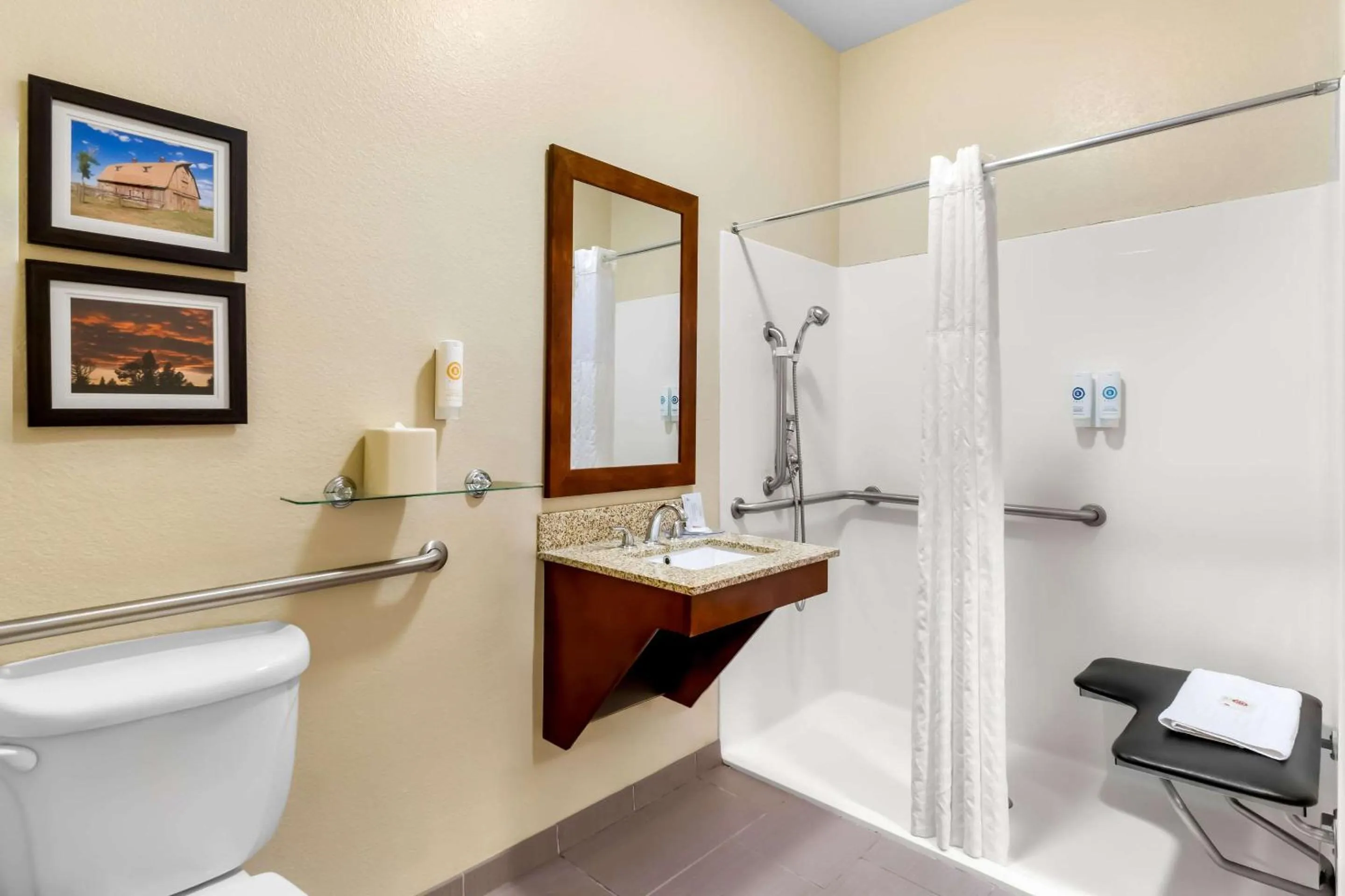 Bedroom in Comfort Inn & Suites Near University of Wyoming