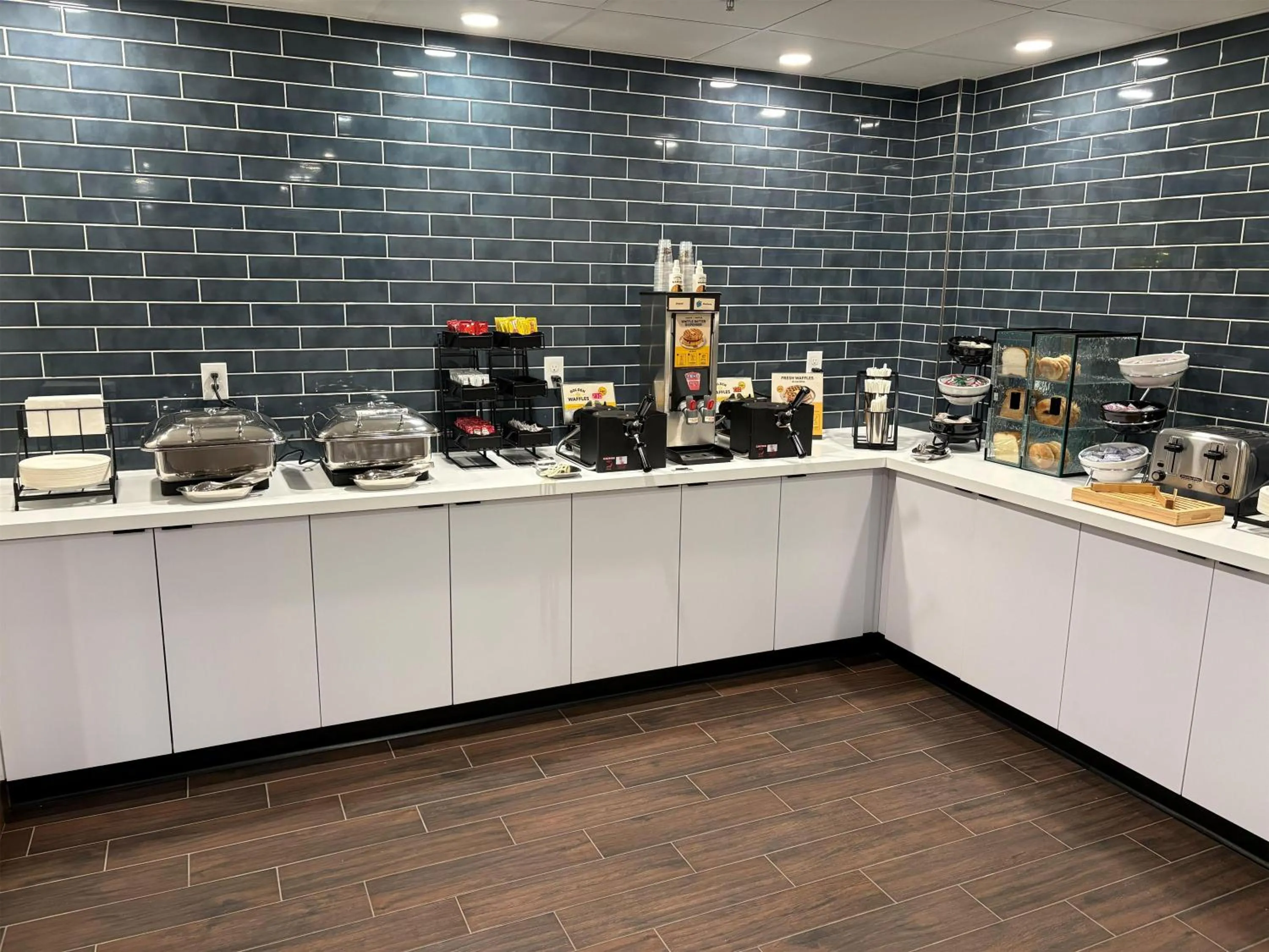 Breakfast in Best Western Plus Gilbert/Mesa