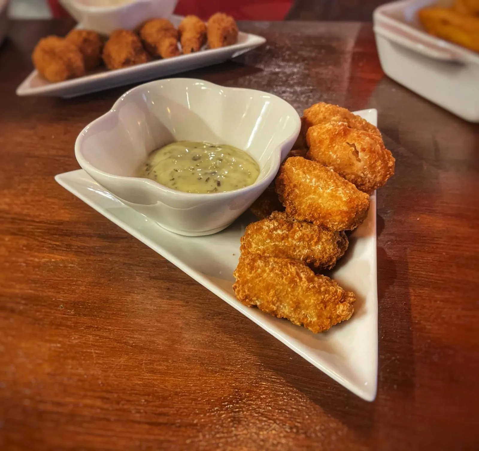 Restaurant/places to eat in Carlton Hotel