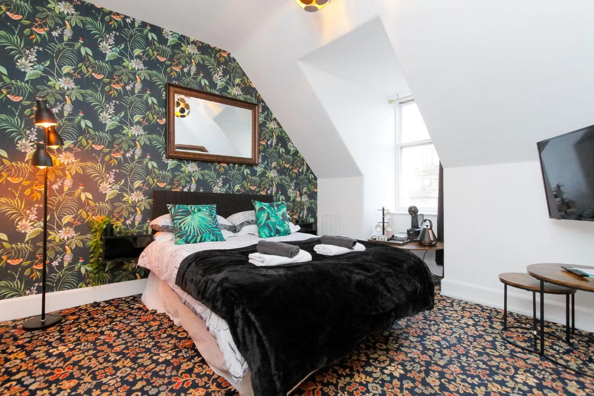 Bed in Carlton Hotel