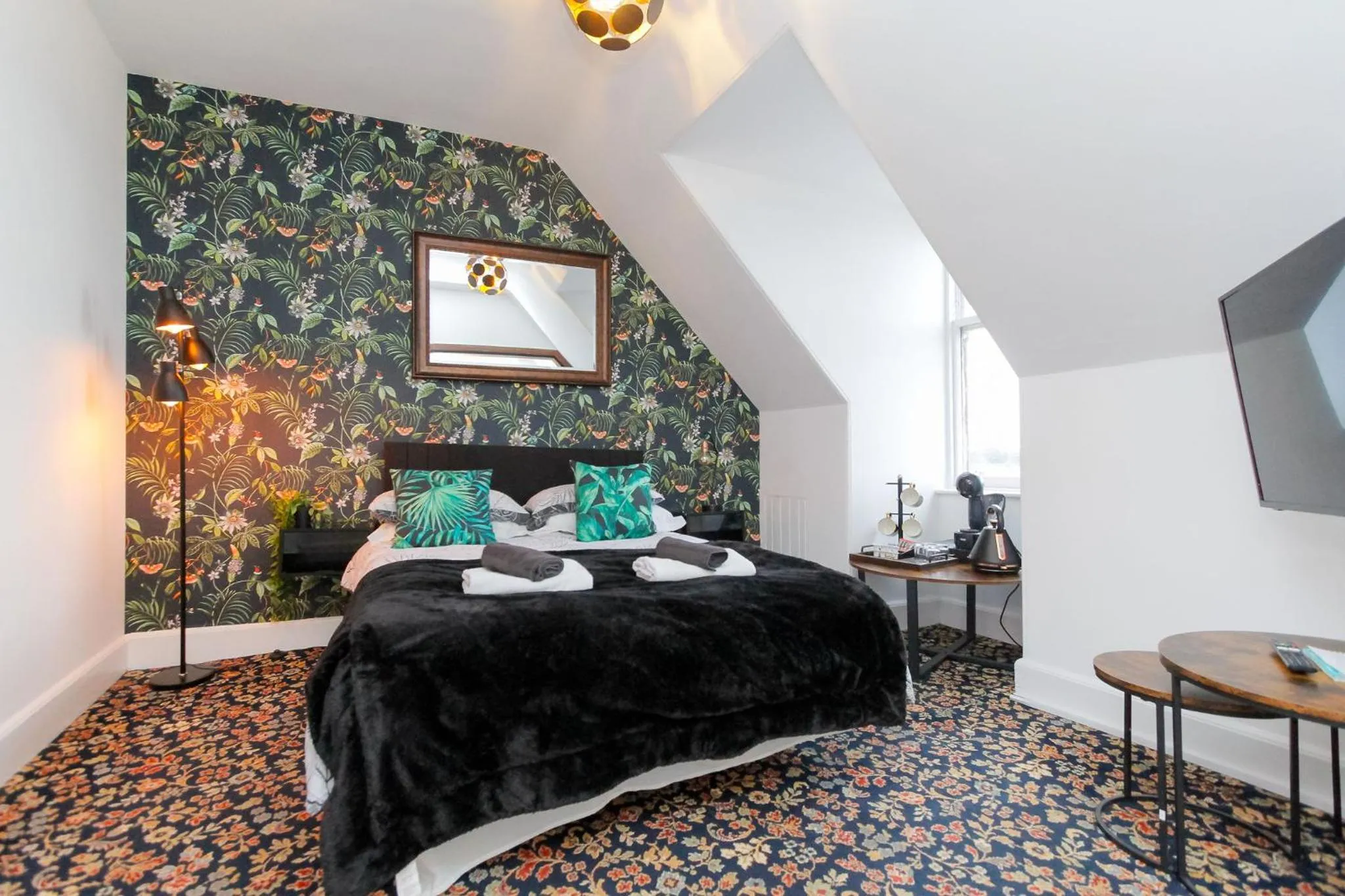 Bed in Carlton Hotel