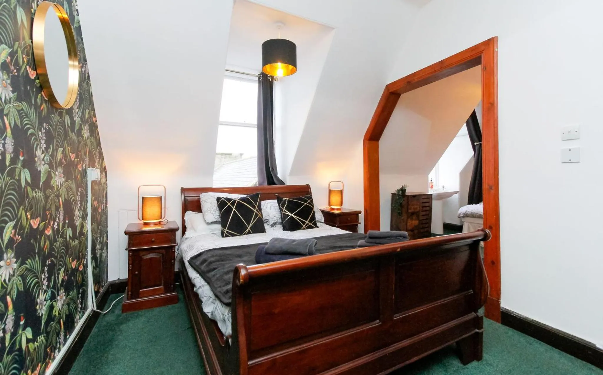 Bed in Carlton Hotel