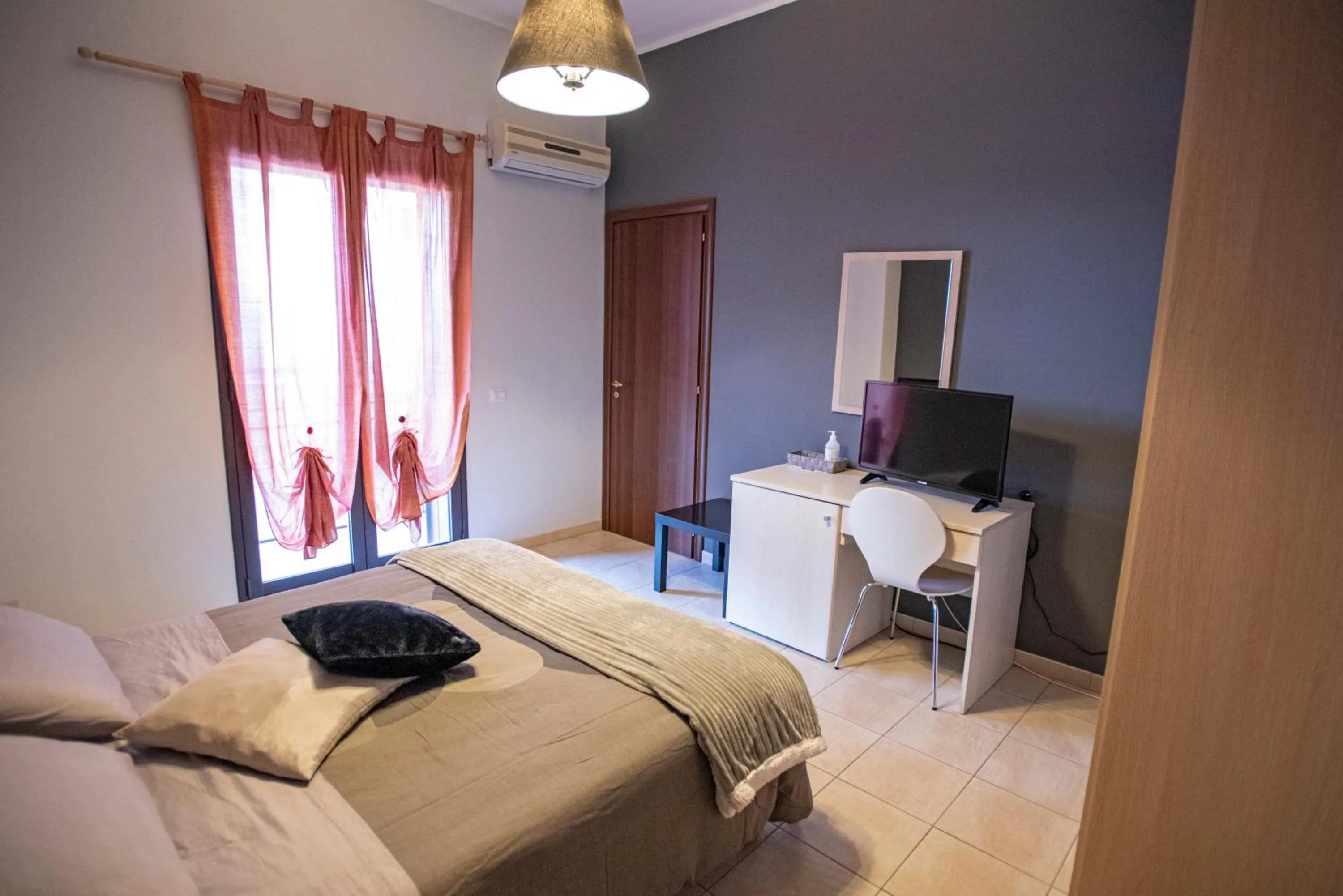 Bed in B&B LAVIKA PEDARA