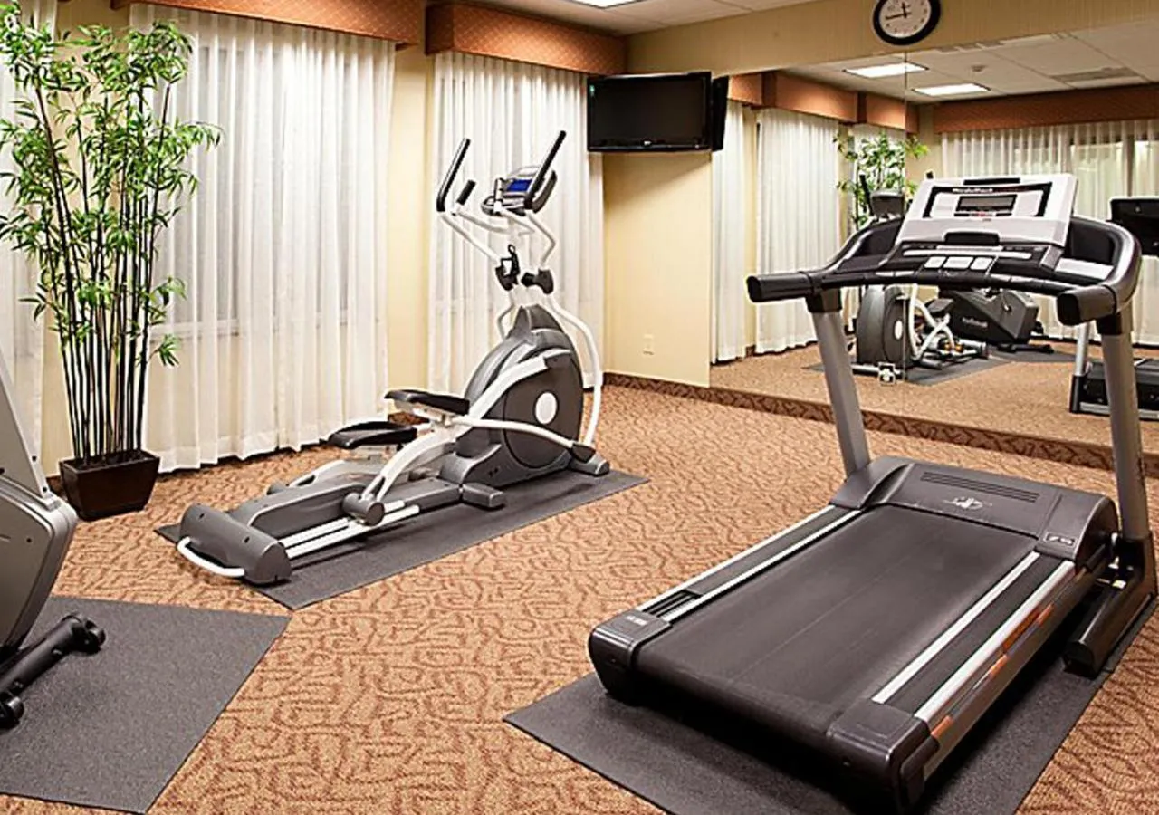 Fitness centre/facilities, Fitness Center/Facilities in Norwood Inn & Suites Eagan
