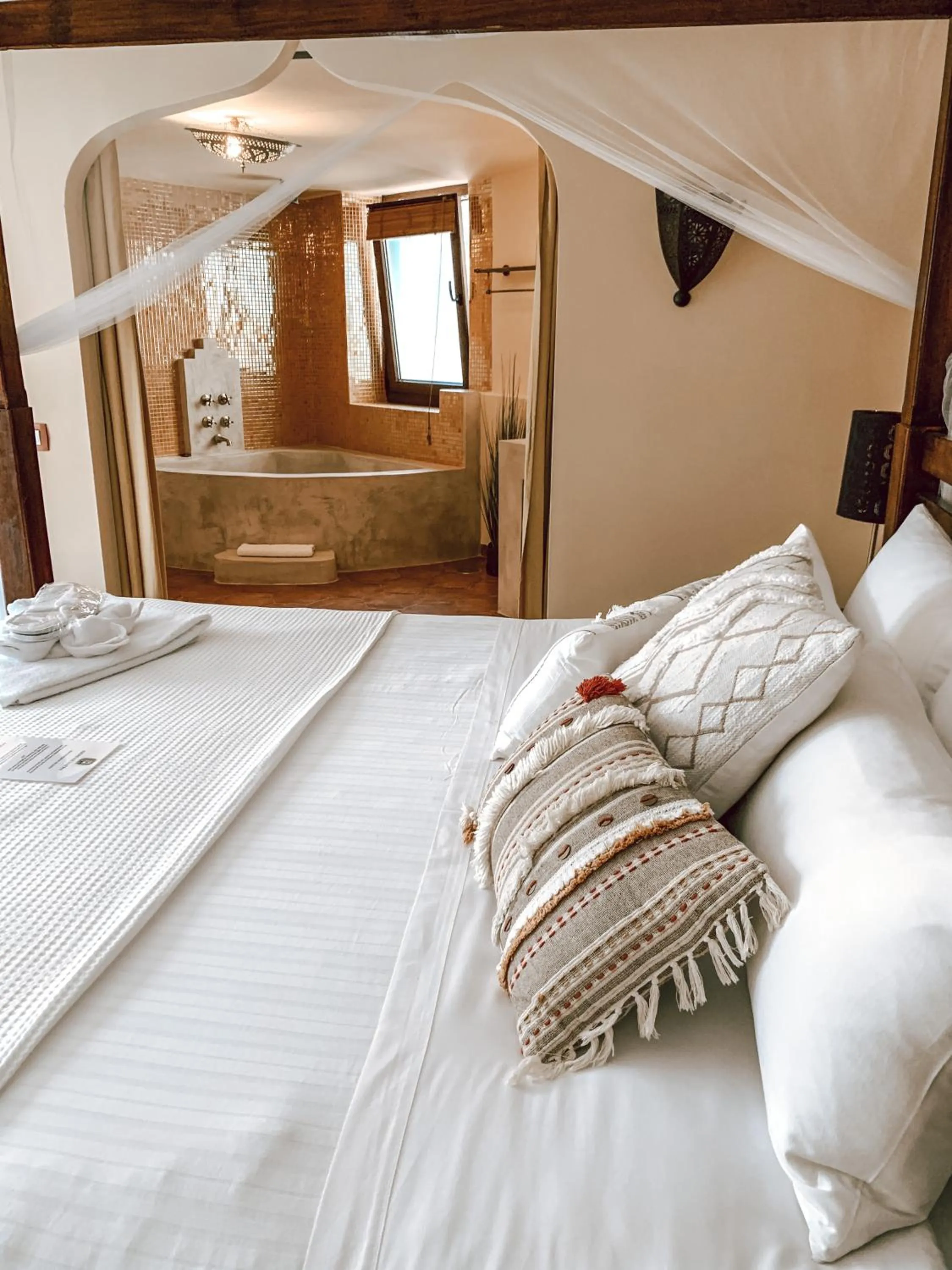 Bed in Jardines De La Reina Boutique Bed & Breakfast