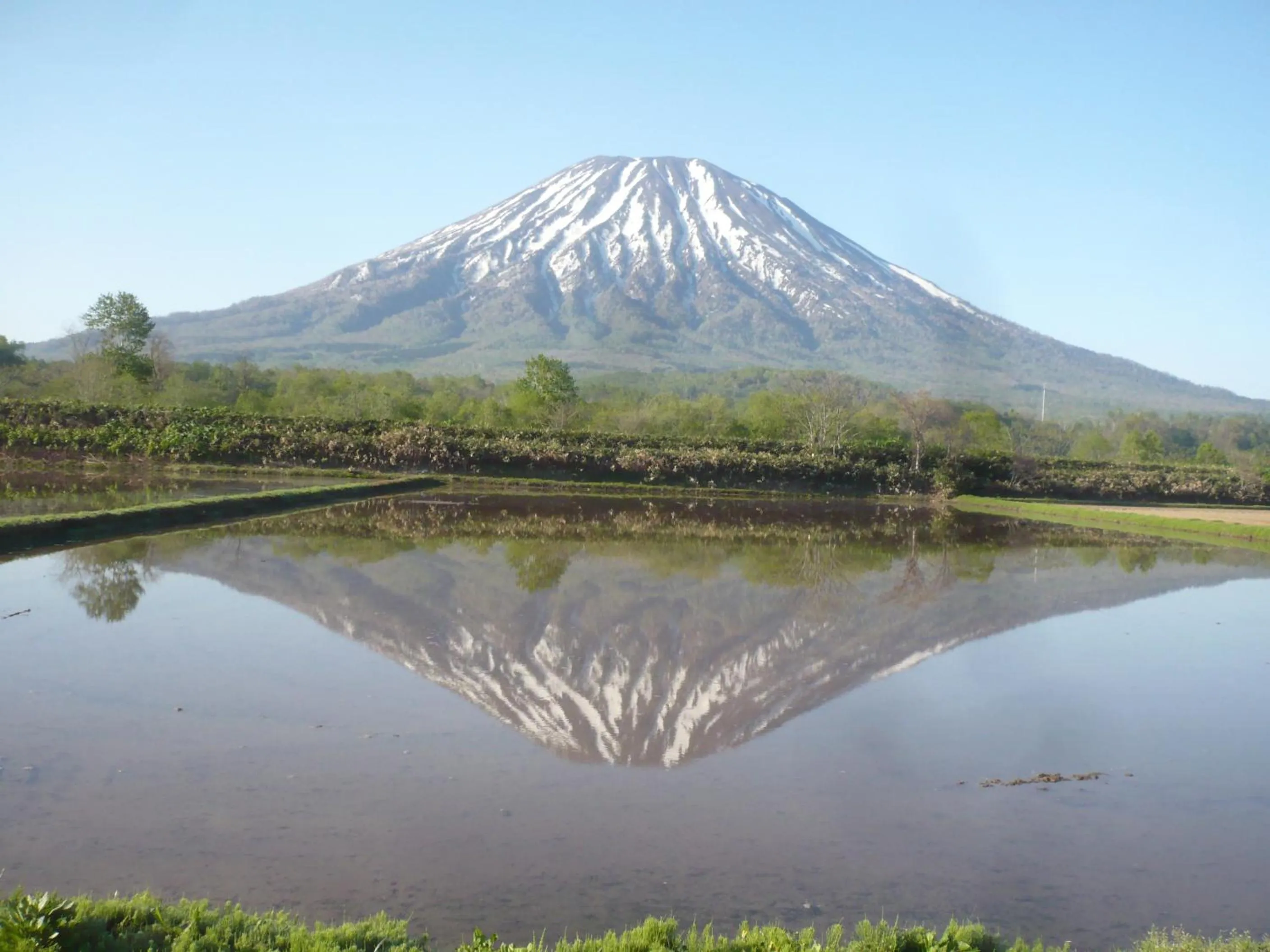 Mountain view in Boken Kazoku