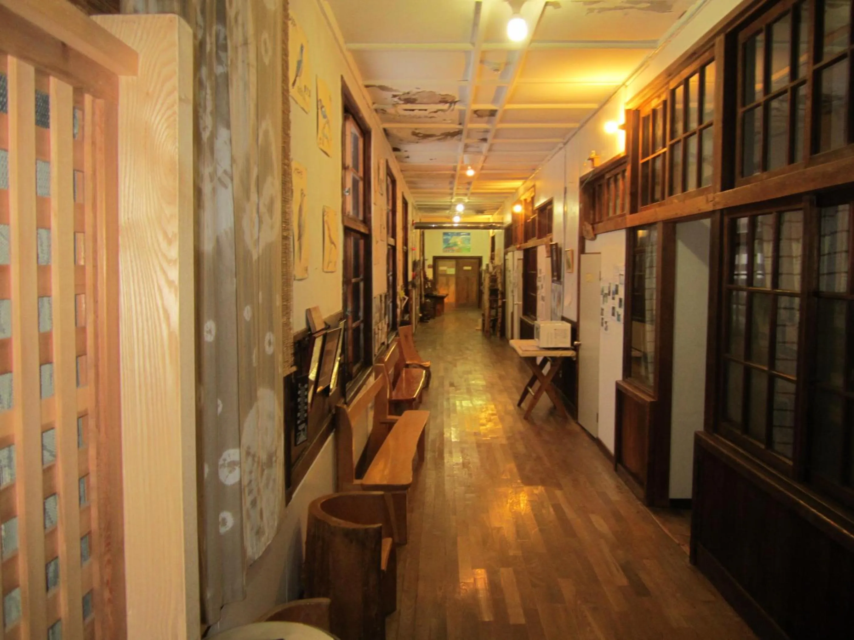 Photo of the whole room in Boken Kazoku