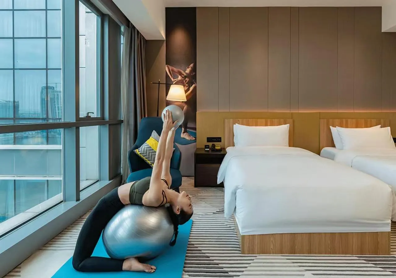 People, Bed in La Yarda Hotel Guangzhou