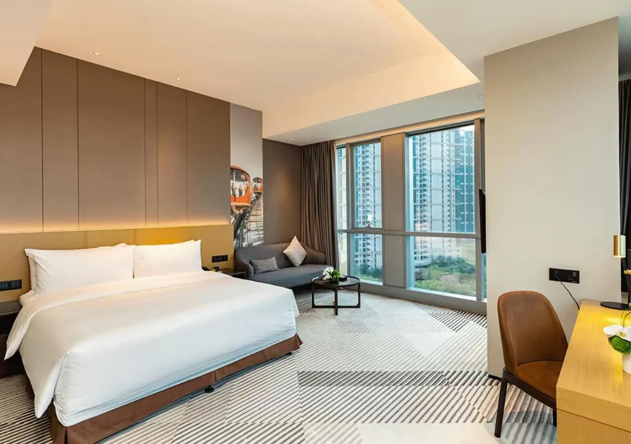 Photo of the whole room, Bed in La Yarda Hotel Guangzhou