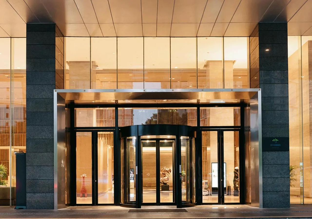 Property building in La Yarda Hotel Guangzhou