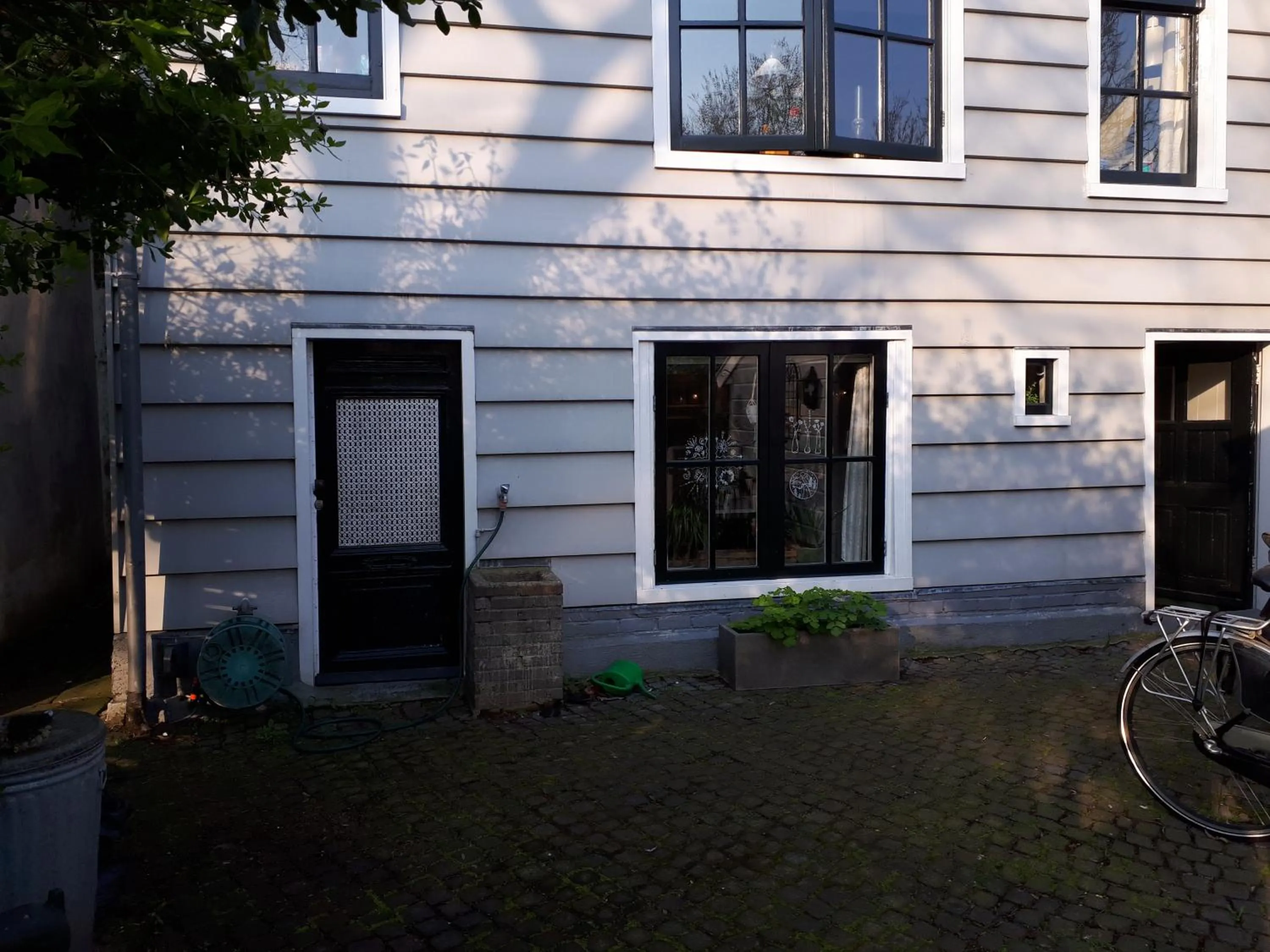 Property building in Klavergeluk