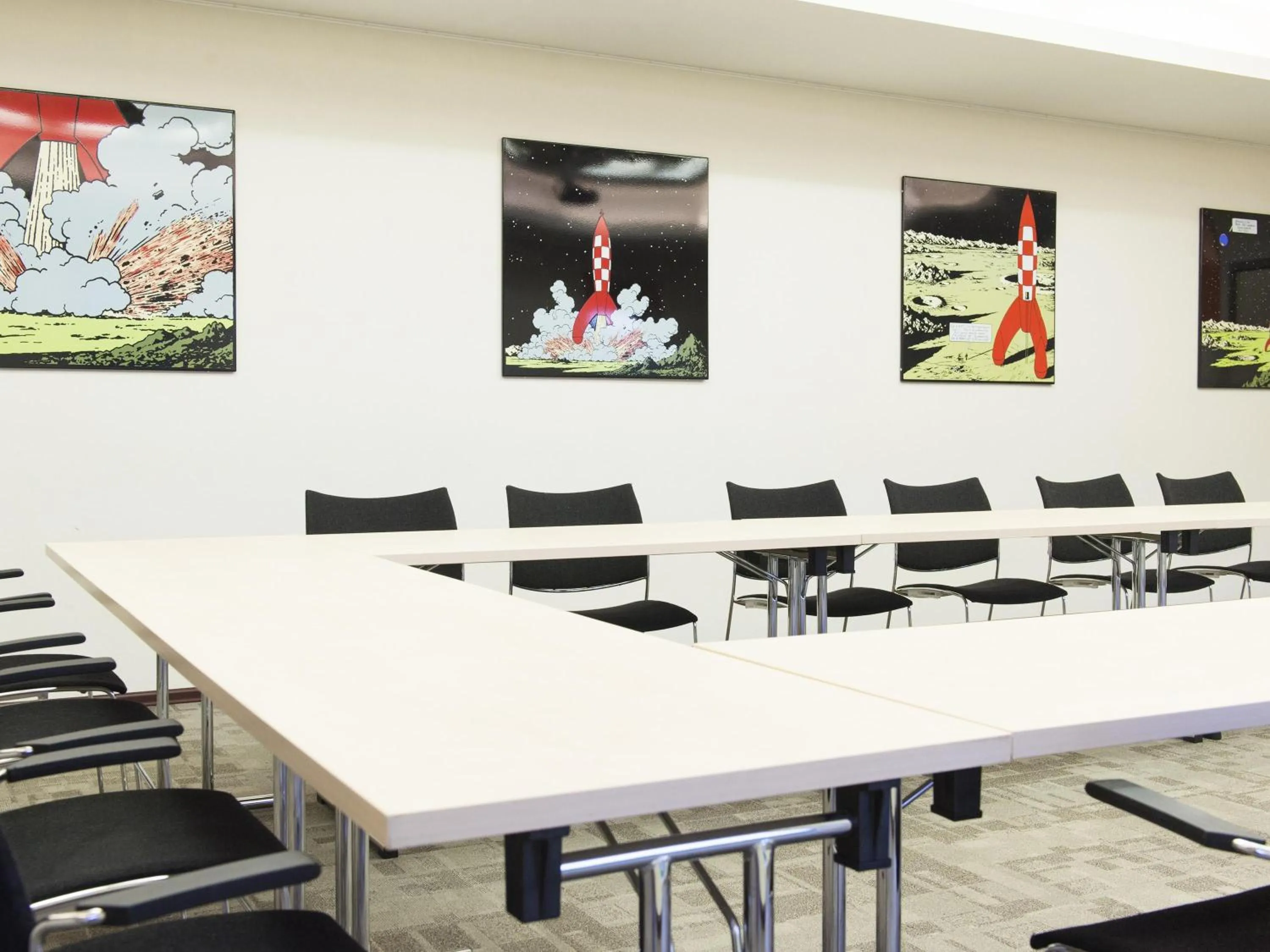 Meeting/conference room in Ibis Styles La Louvière