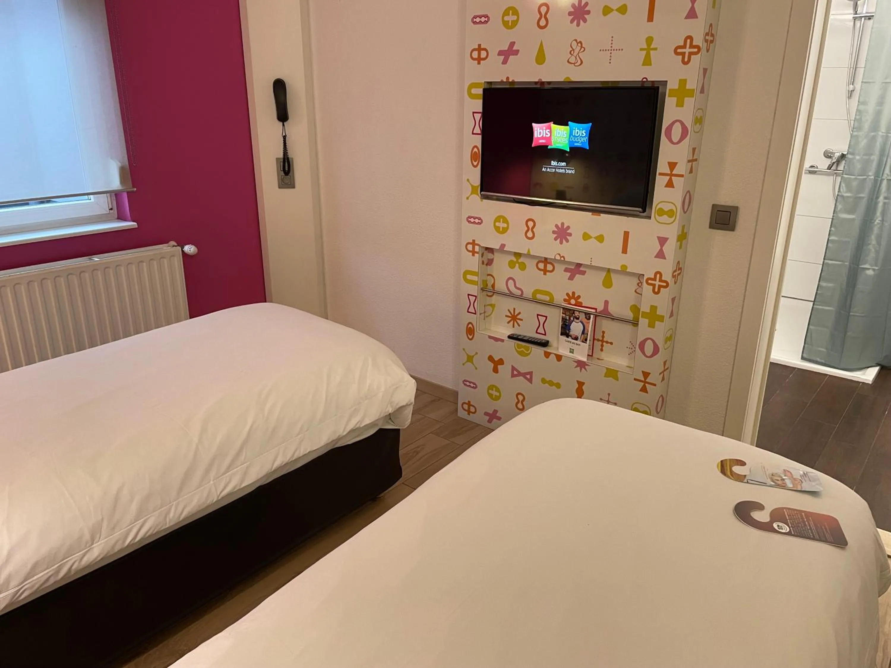 Bedroom, Bed in Ibis Styles La Louvière